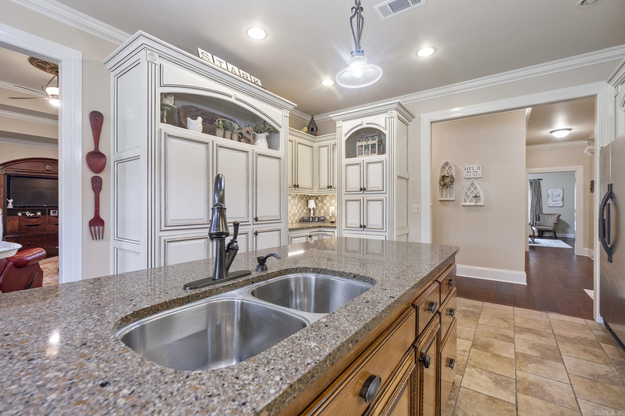 1560 Missile Base Rd