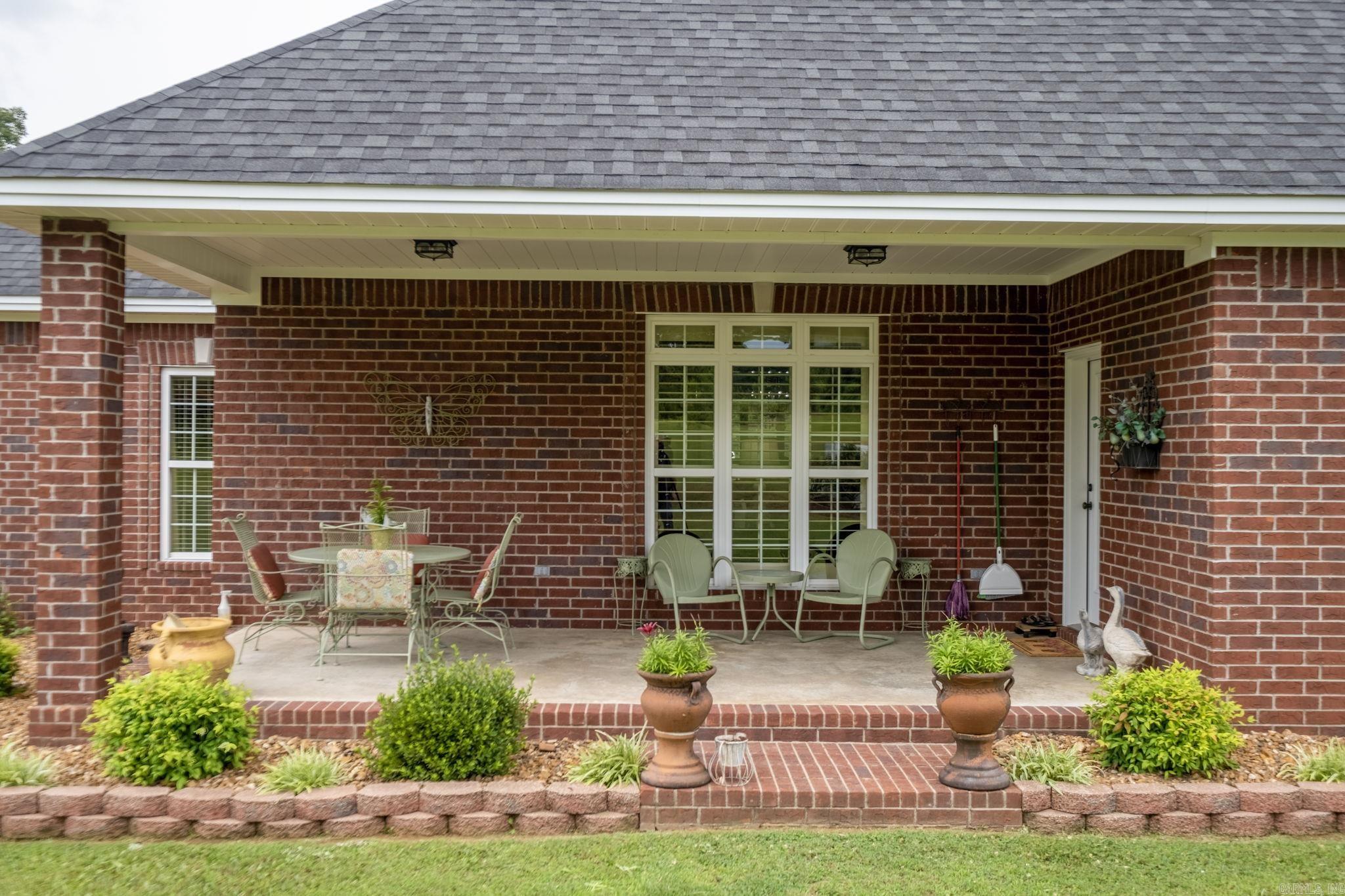 1560 Missile Base Rd