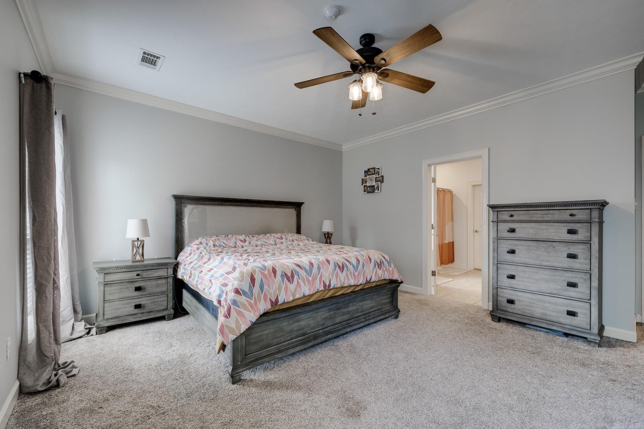 2815 Driftwood Street