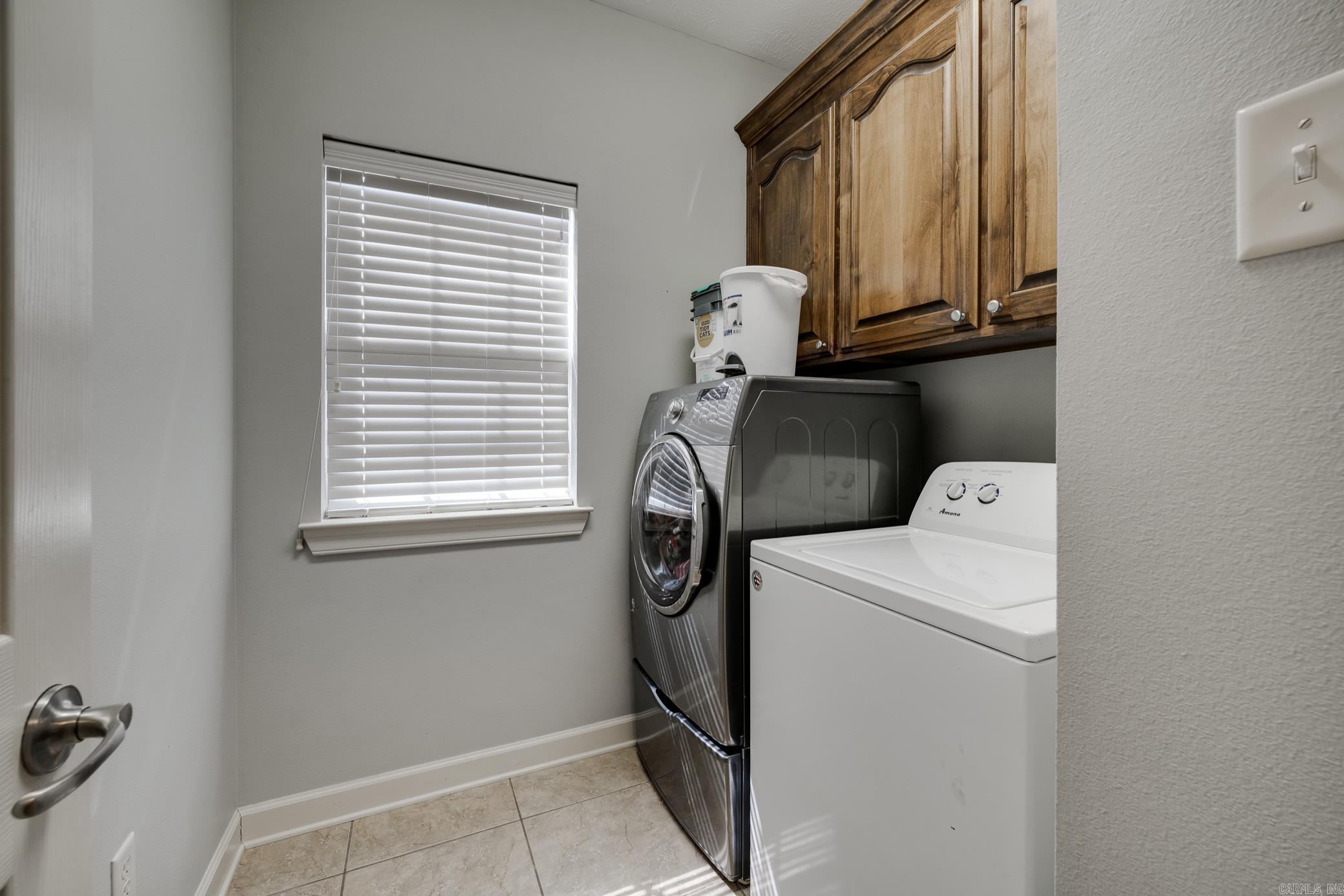 2815 Driftwood Street