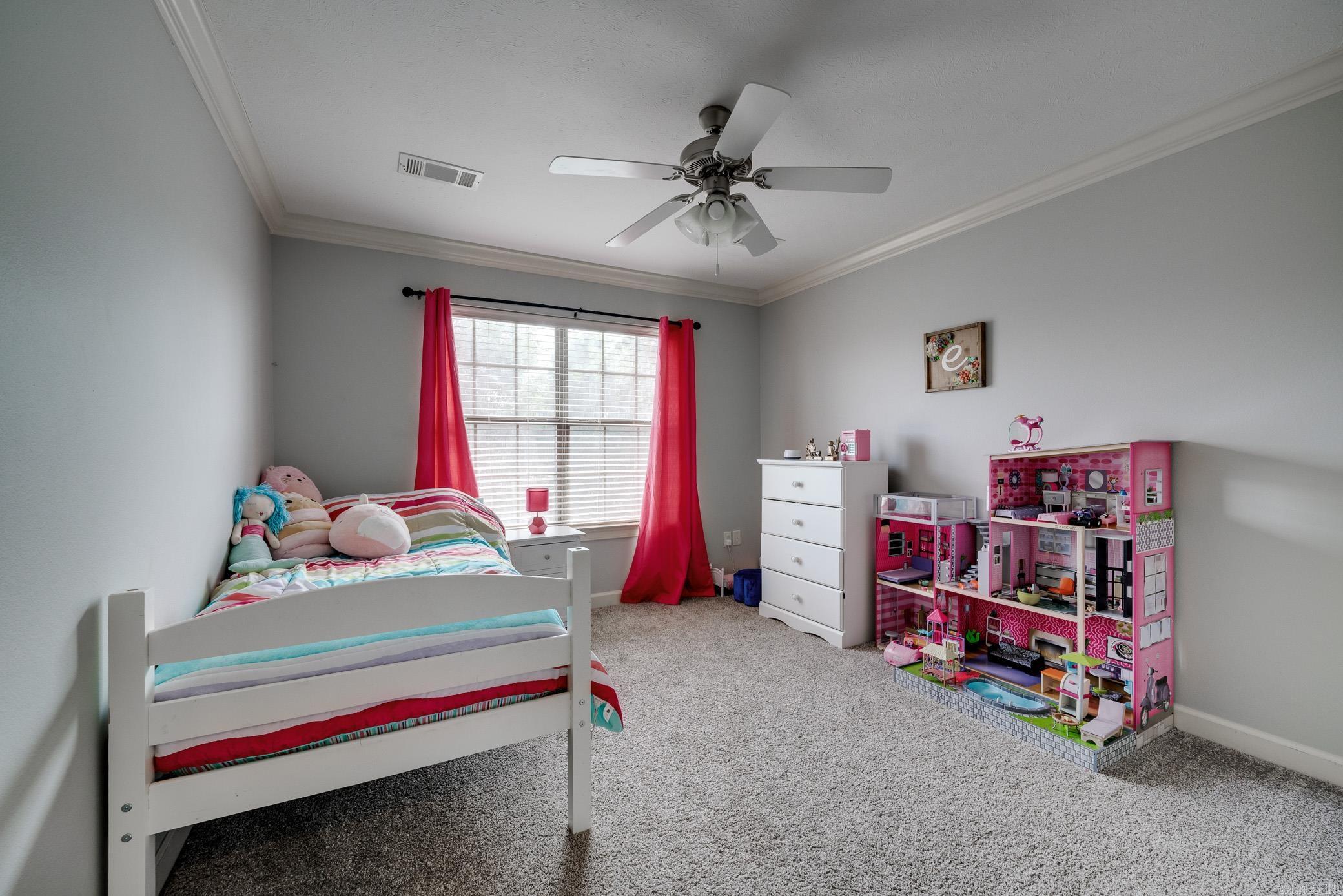 2815 Driftwood Street