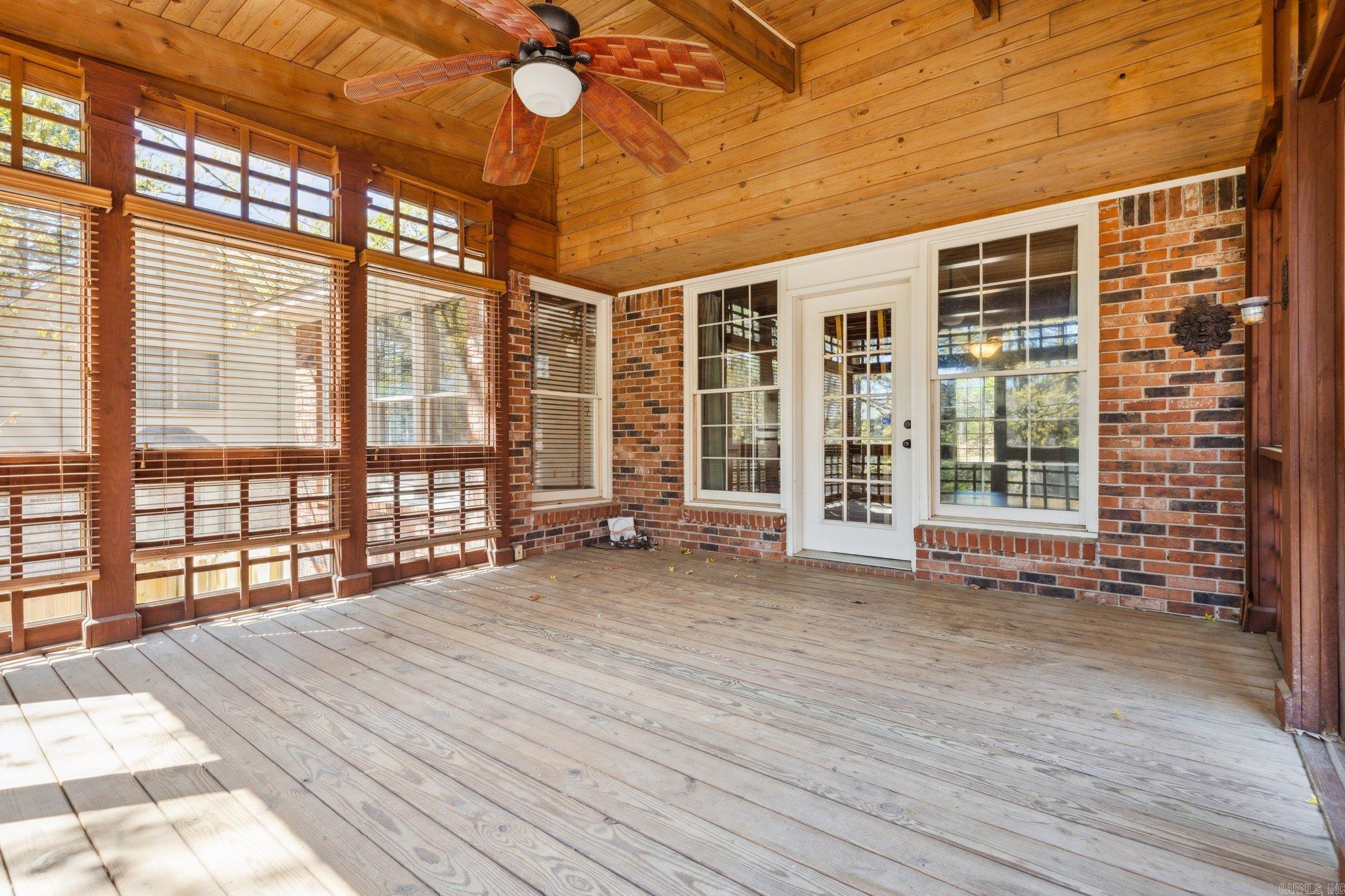 12515 Saint Charles Boulevard