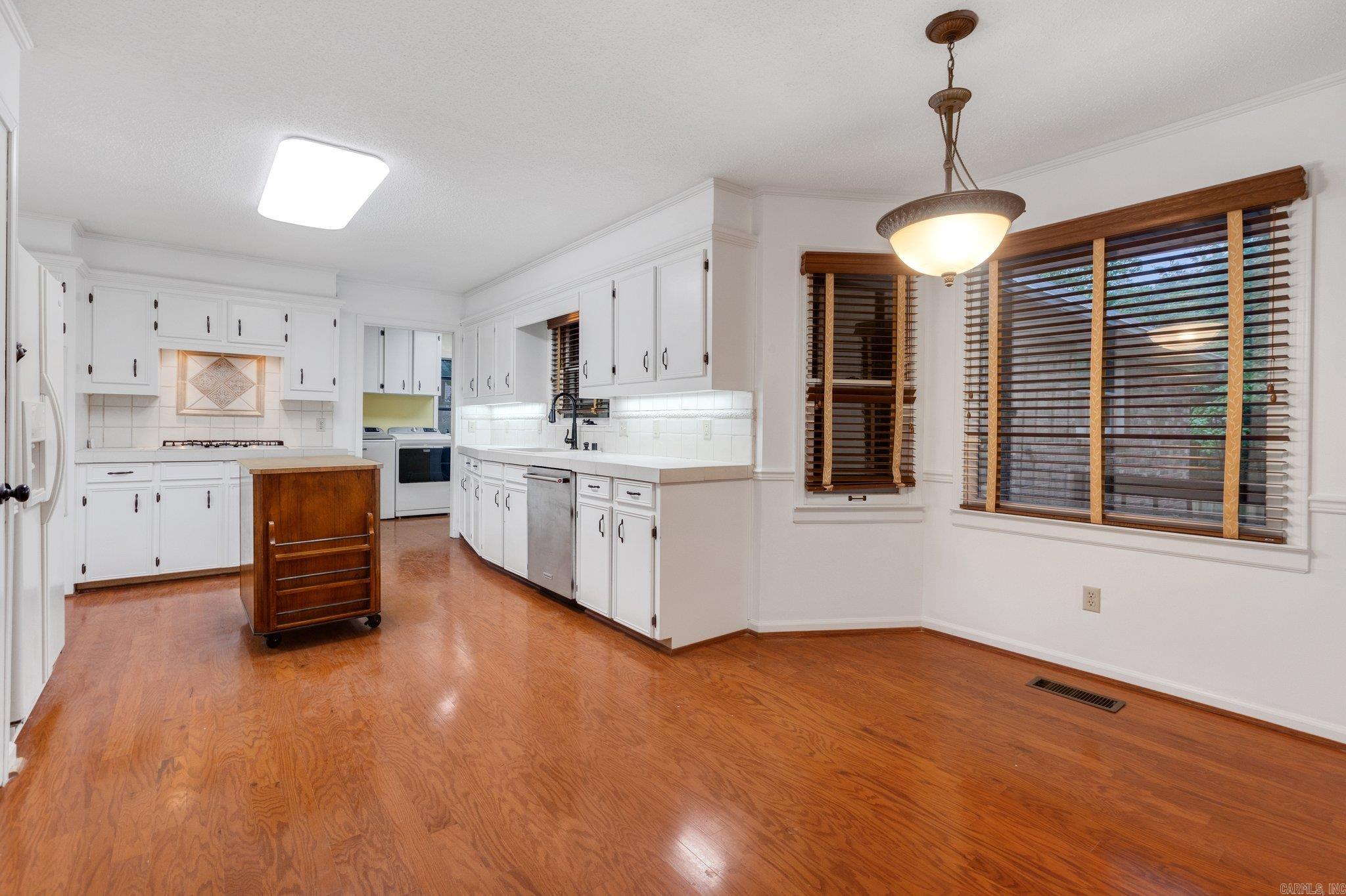 12515 Saint Charles Boulevard