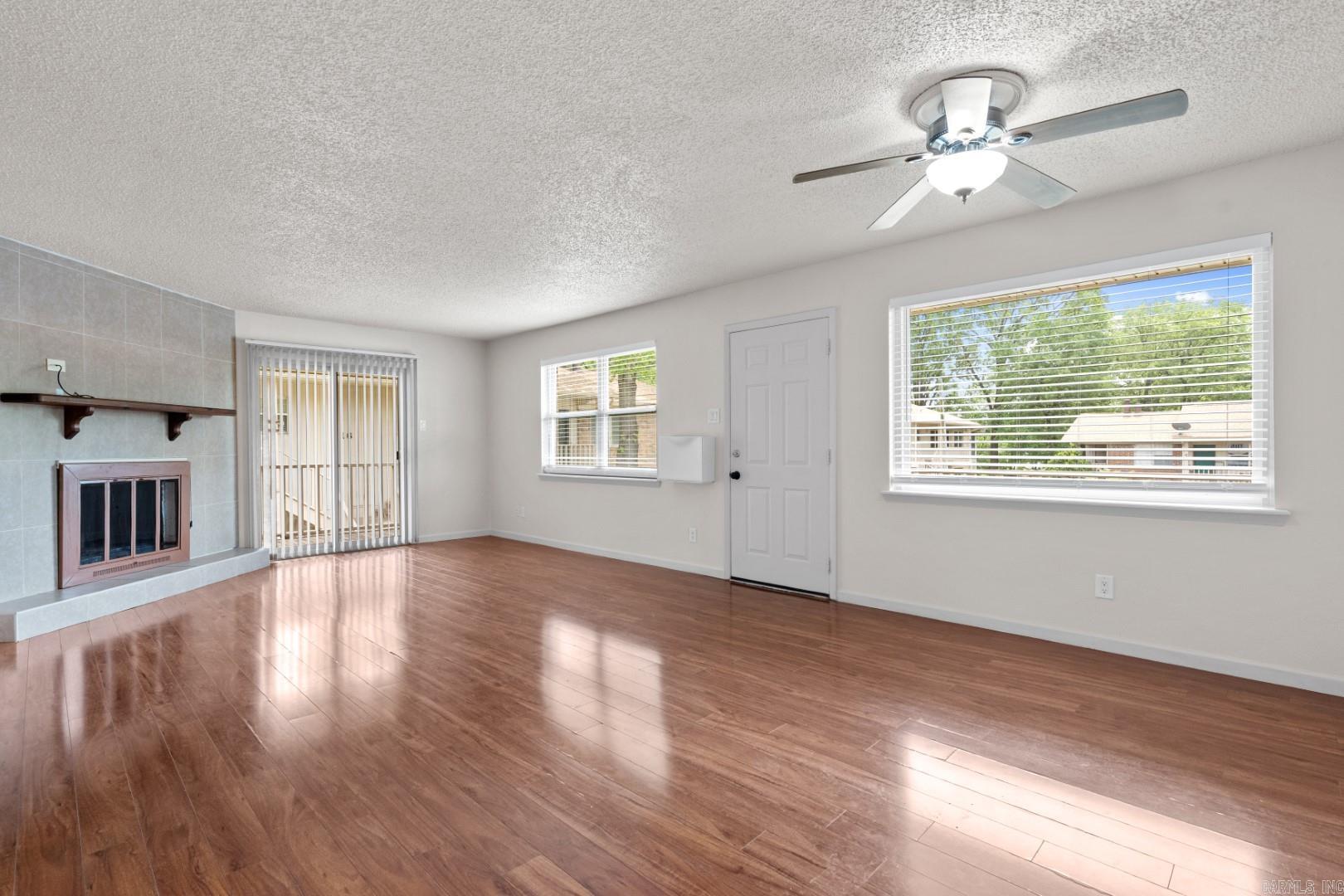 160 Cooper Street, Unit D-15