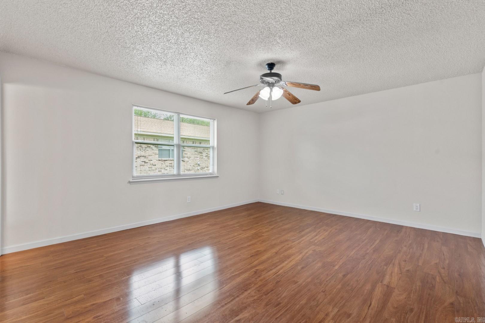 160 Cooper Street, Unit D-15