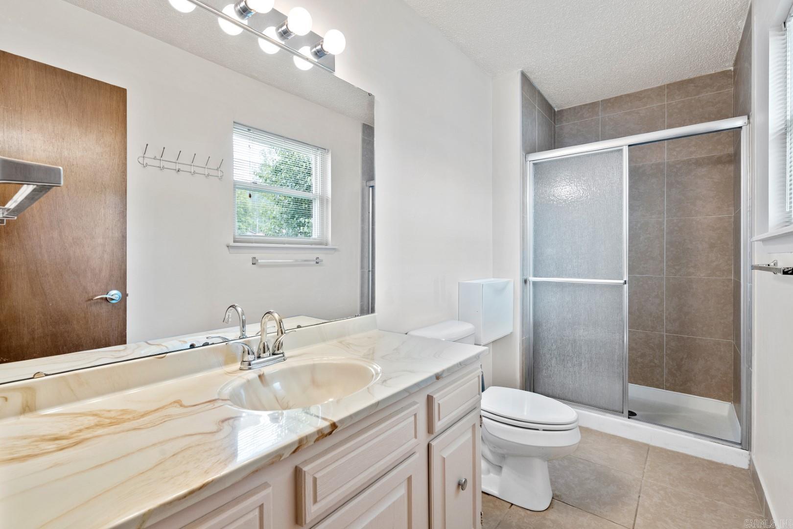 160 Cooper Street, Unit D-15