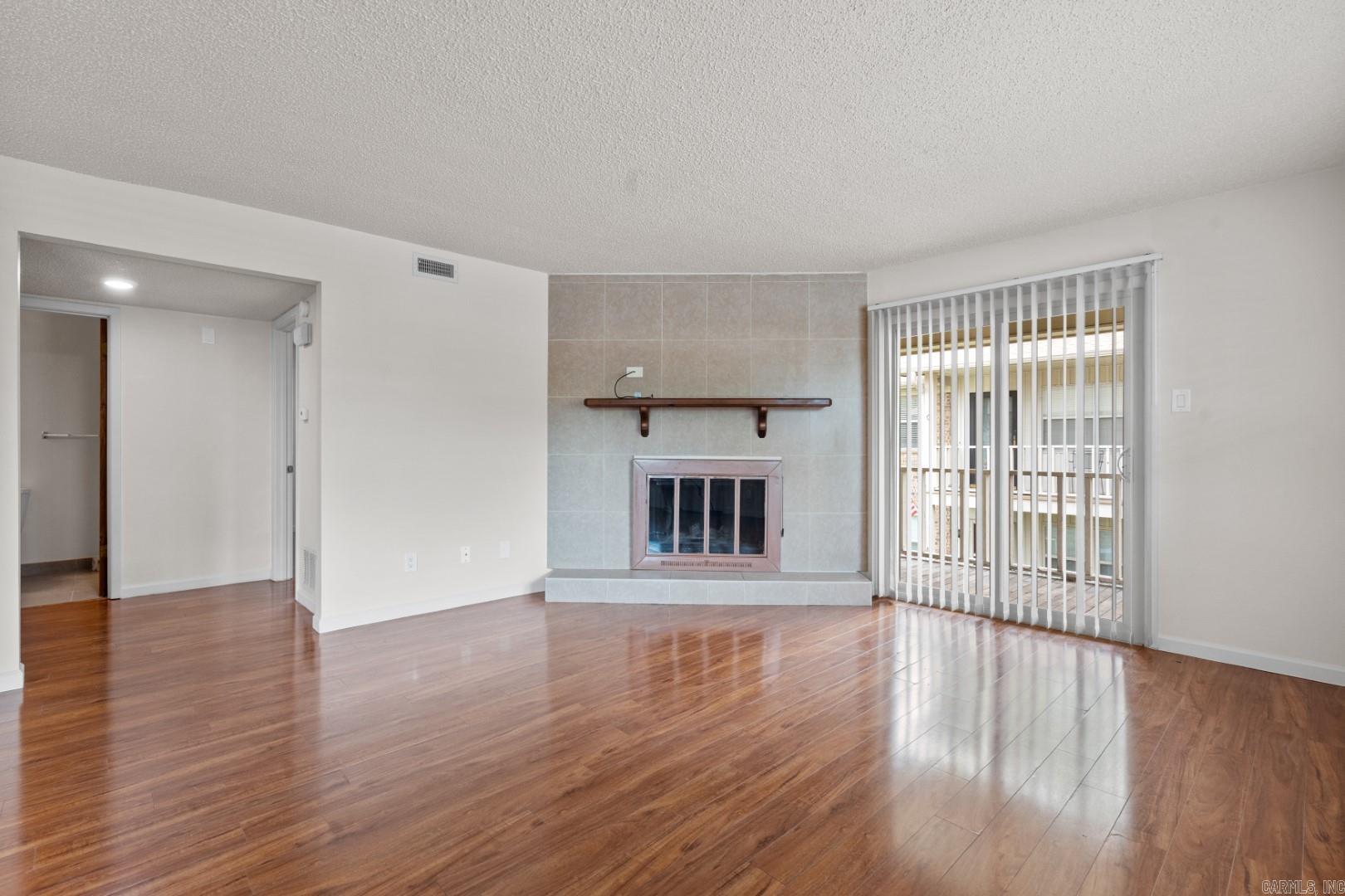 160 Cooper Street, Unit D-15