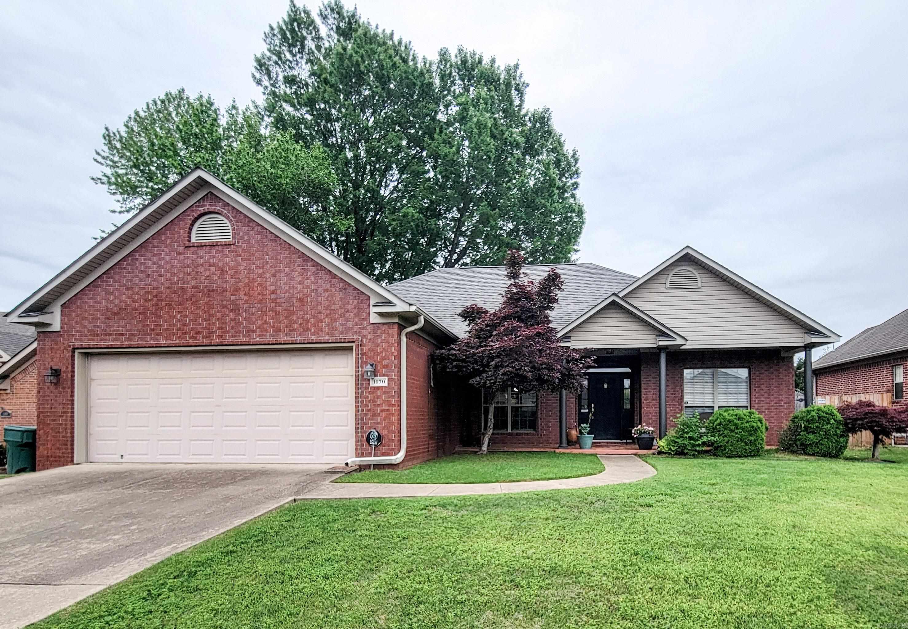 1170 Trillium Drive