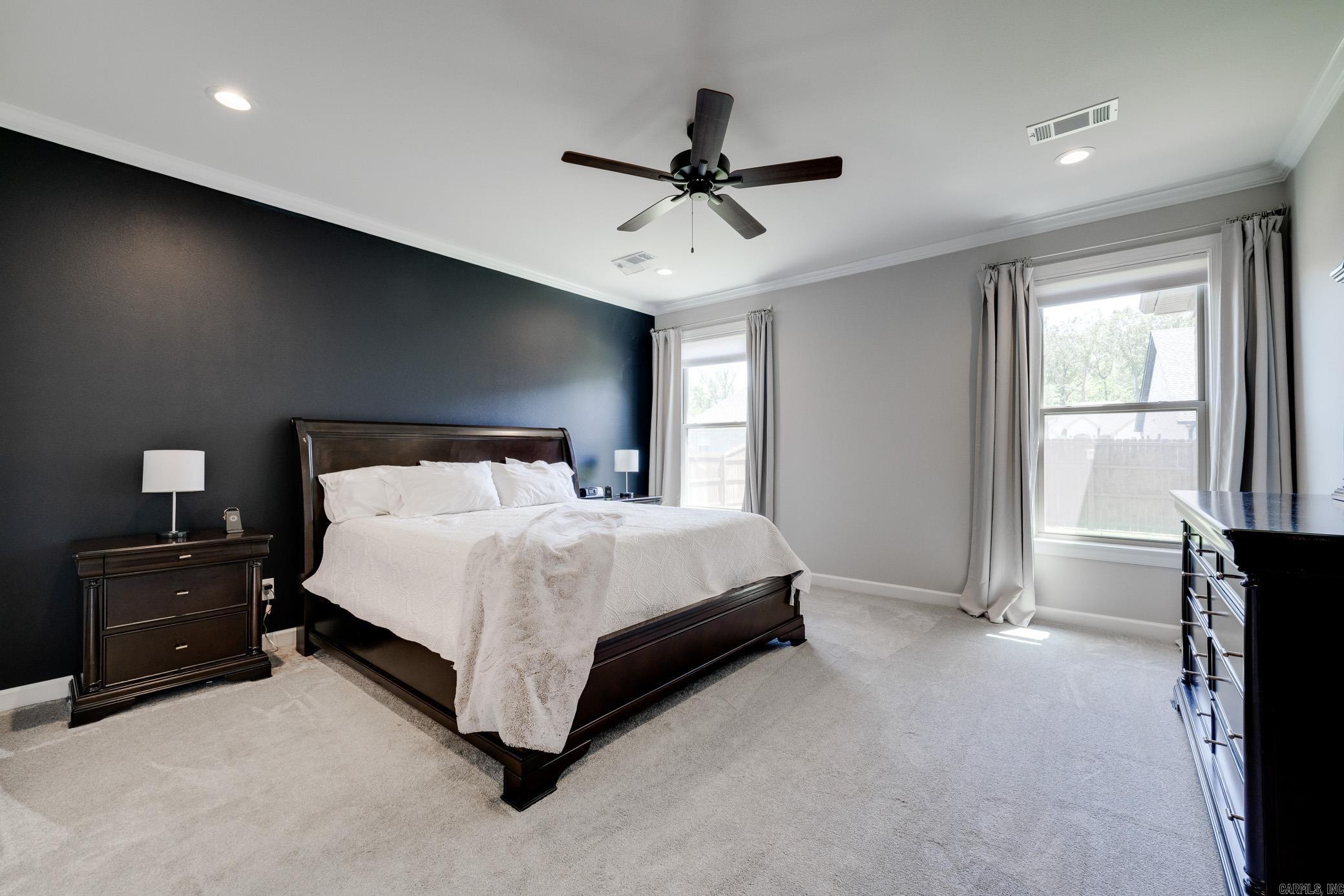 9873 Oak Forest Lane