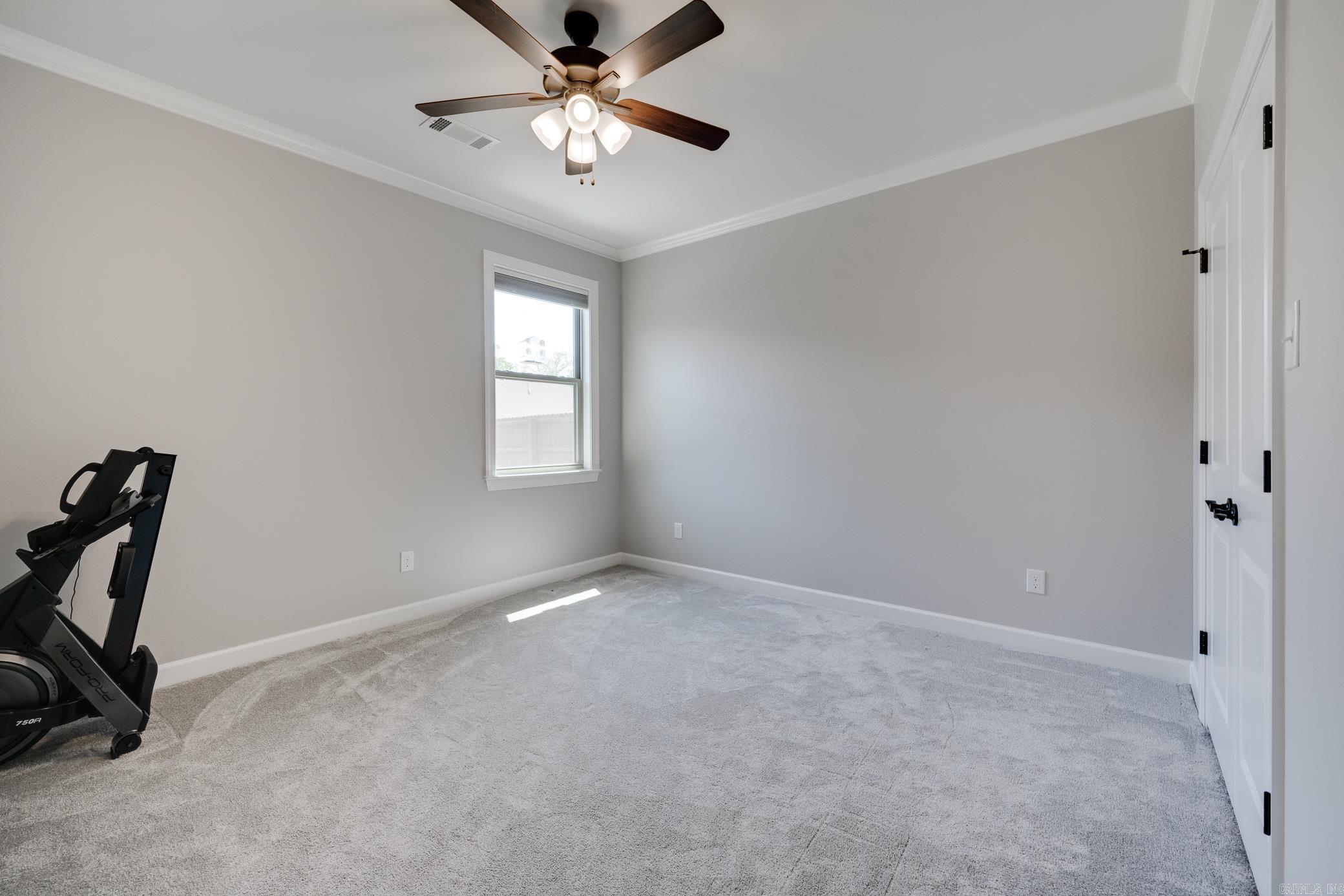 9873 Oak Forest Lane