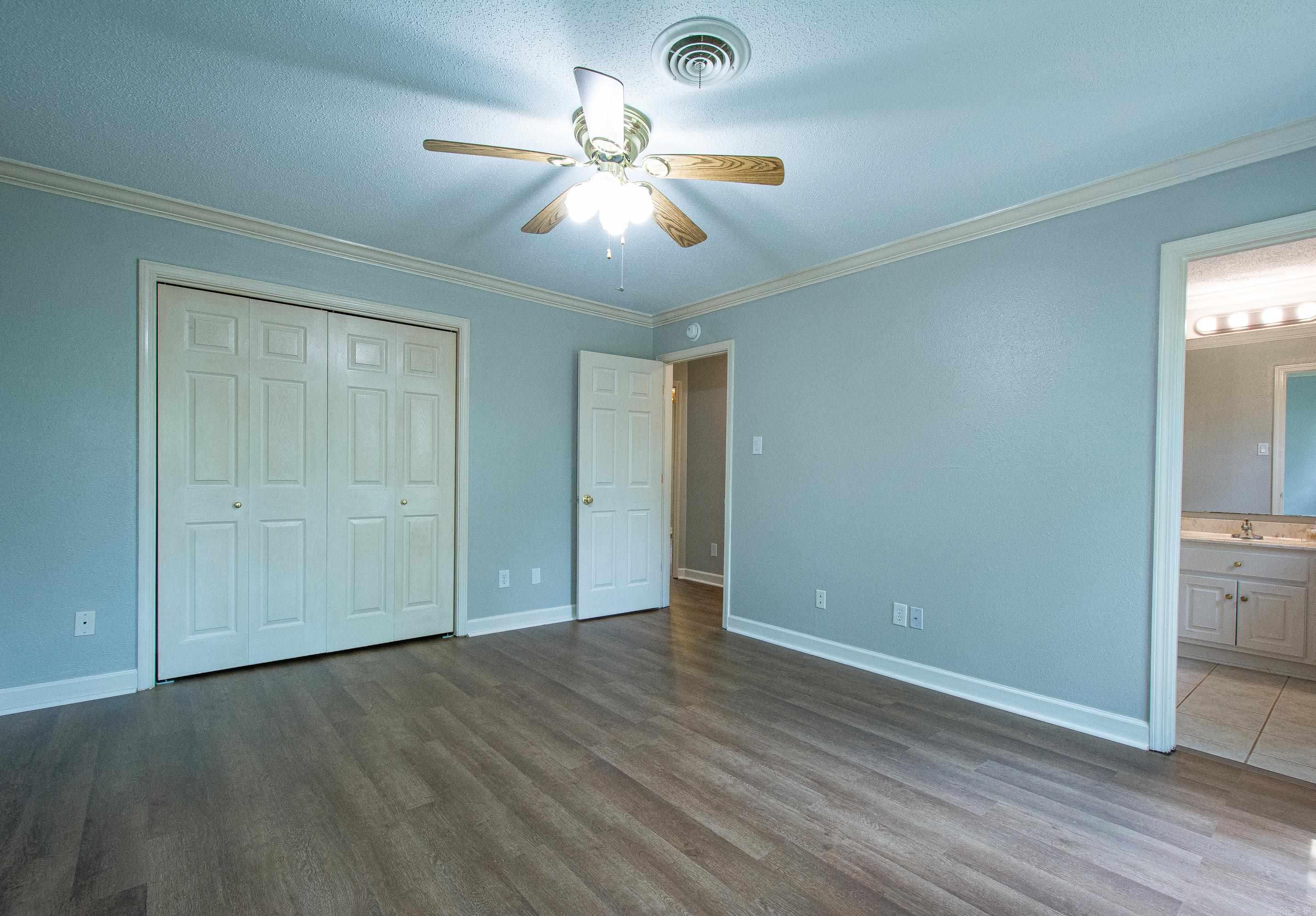 16 Leisurewood Ln