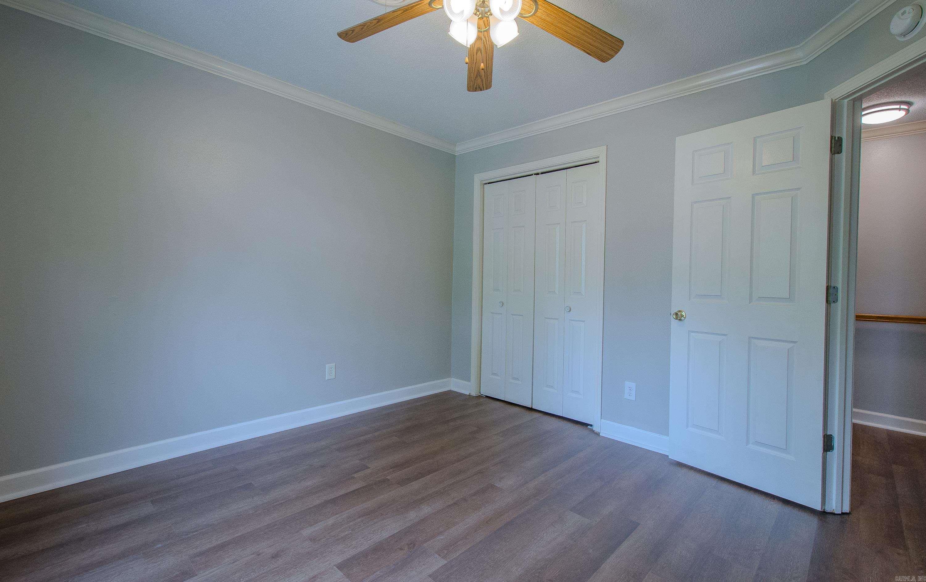 16 Leisurewood Ln