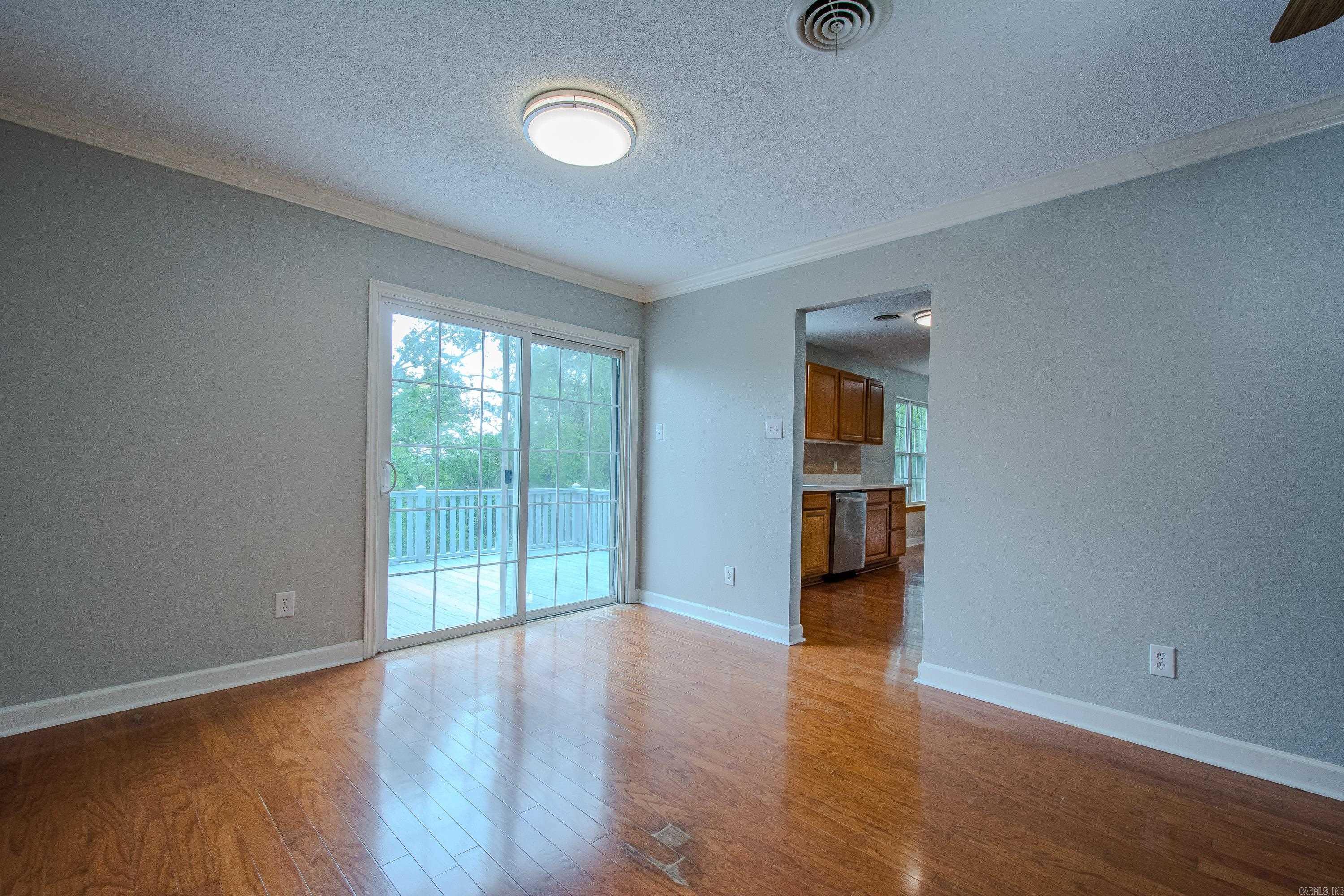 16 Leisurewood Ln