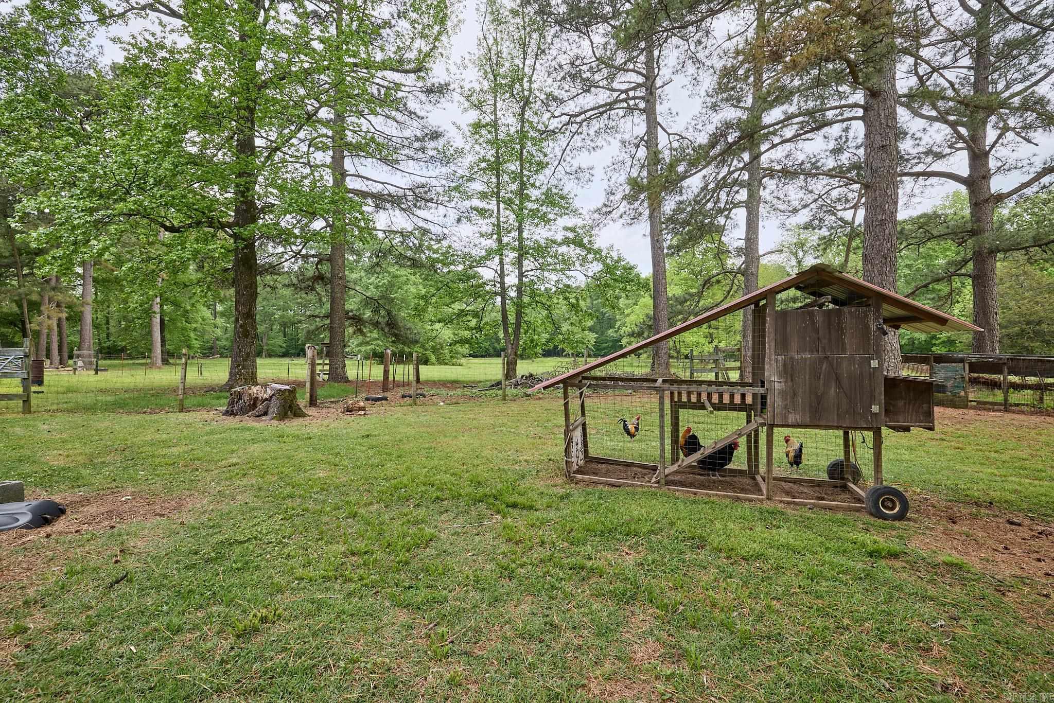 10915 W Sardis Road