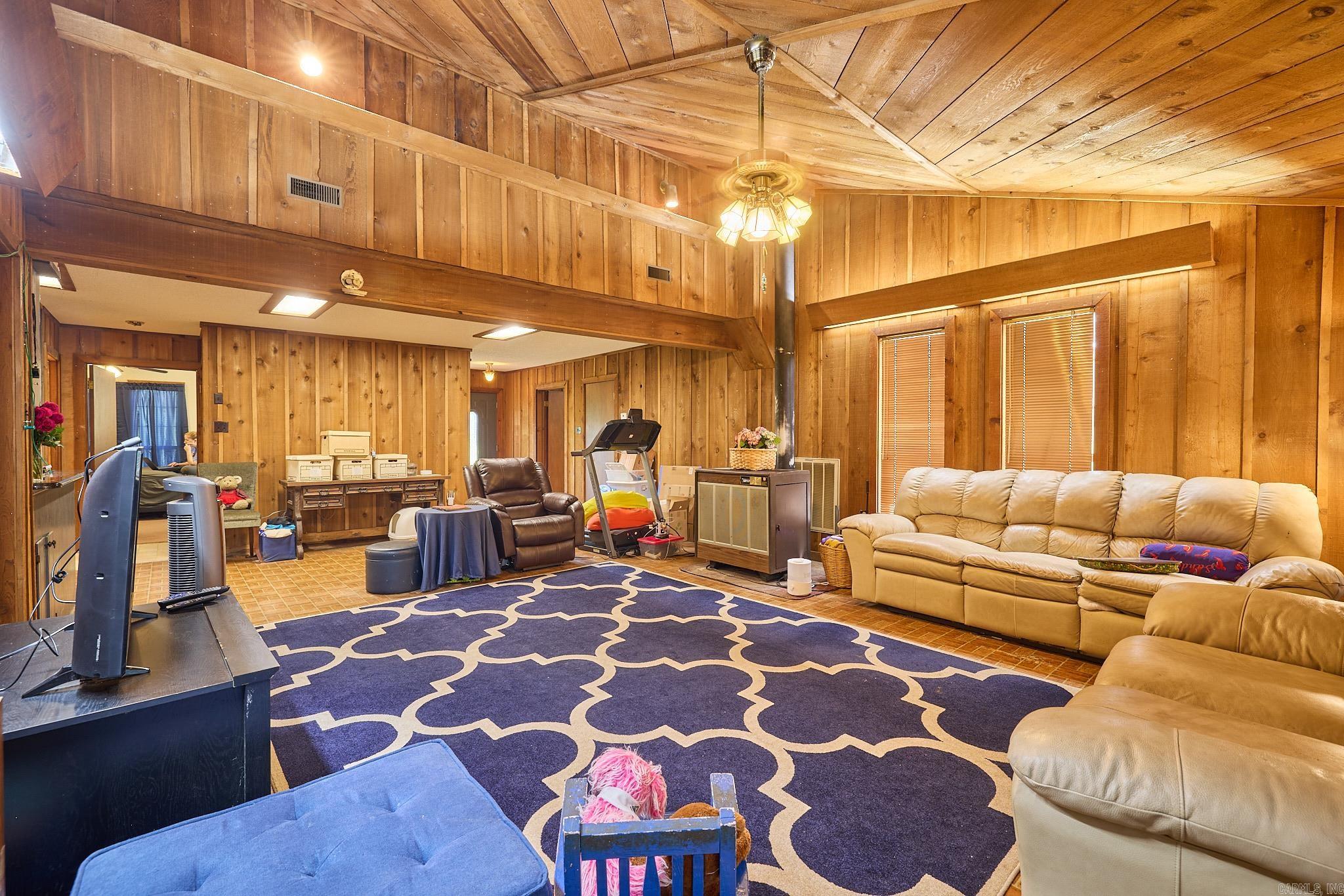 10915 W Sardis Road