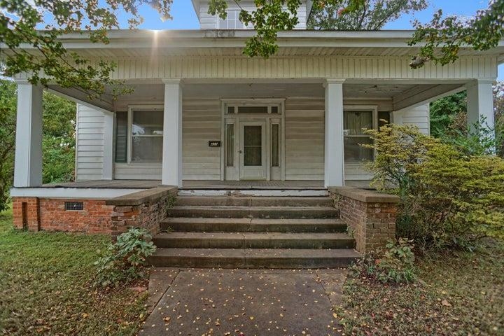 405 Avenue 1 NE Avenue