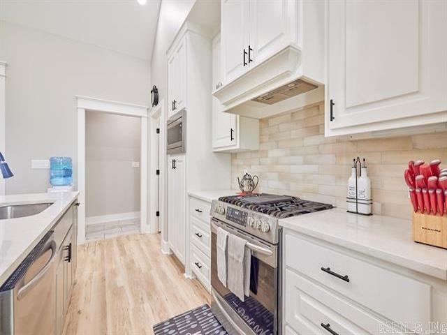 105 Roman Heights Ave