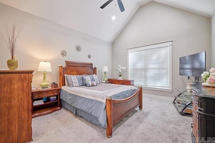 105 Roman Heights Ave