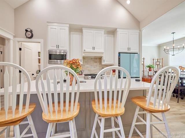 105 Roman Heights Ave