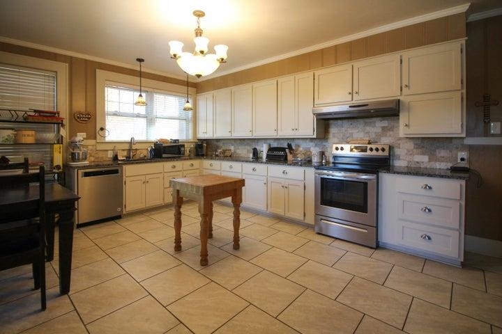 215 E 5th Street
