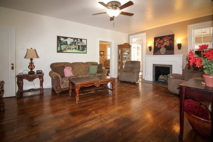 215 E 5th Street