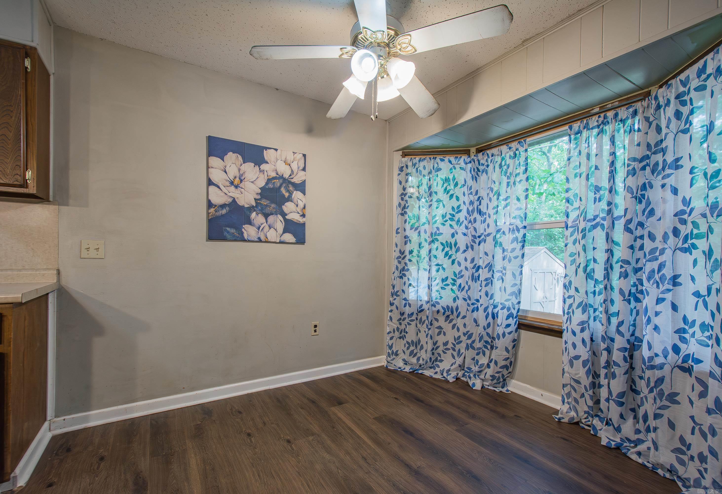 15 Pinecrest Lane