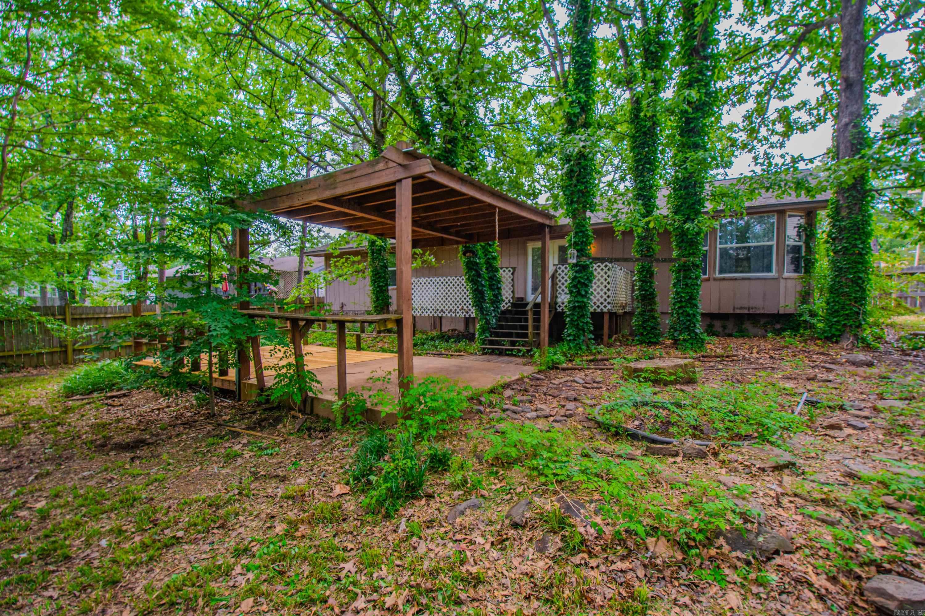 15 Pinecrest Lane