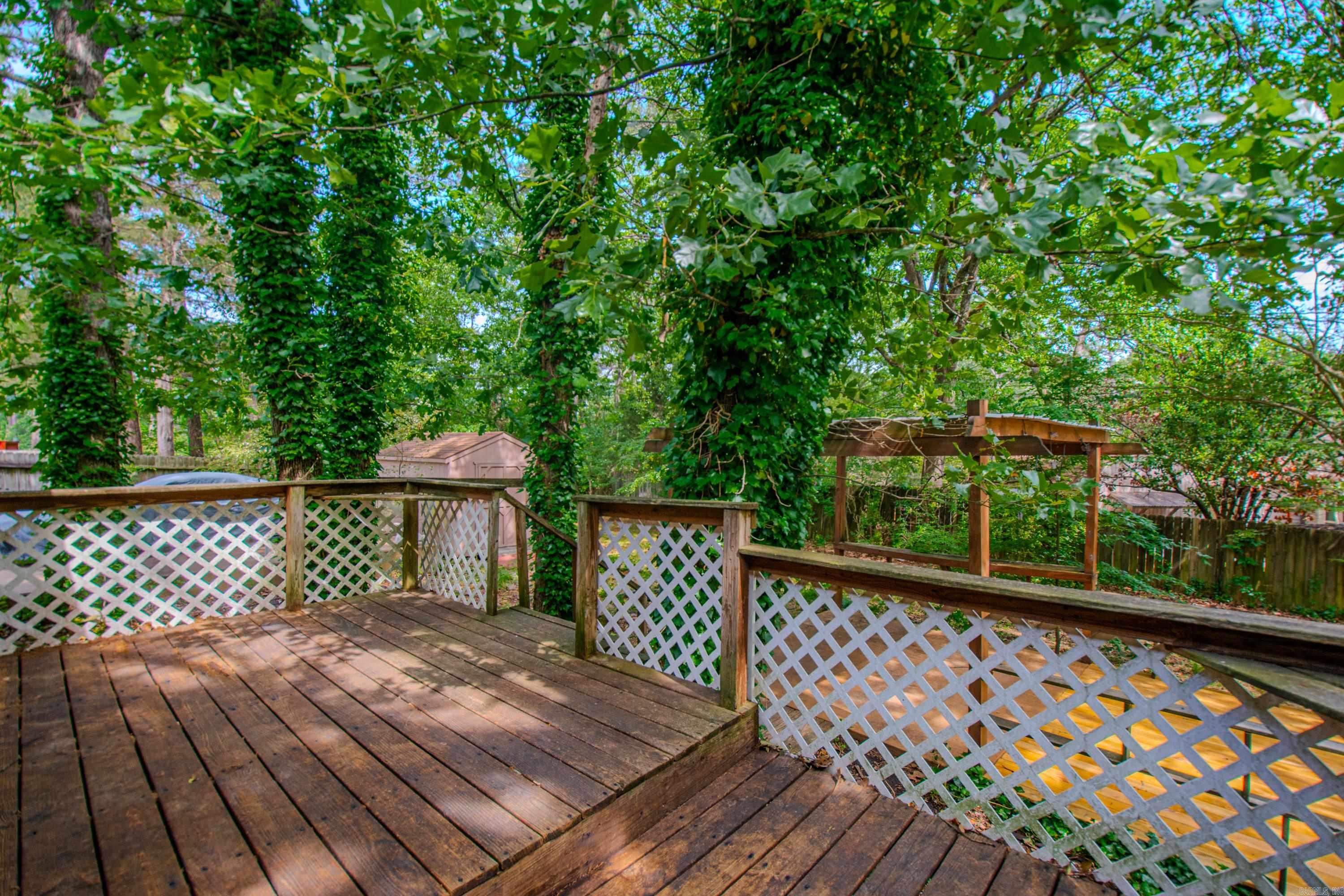 15 Pinecrest Lane