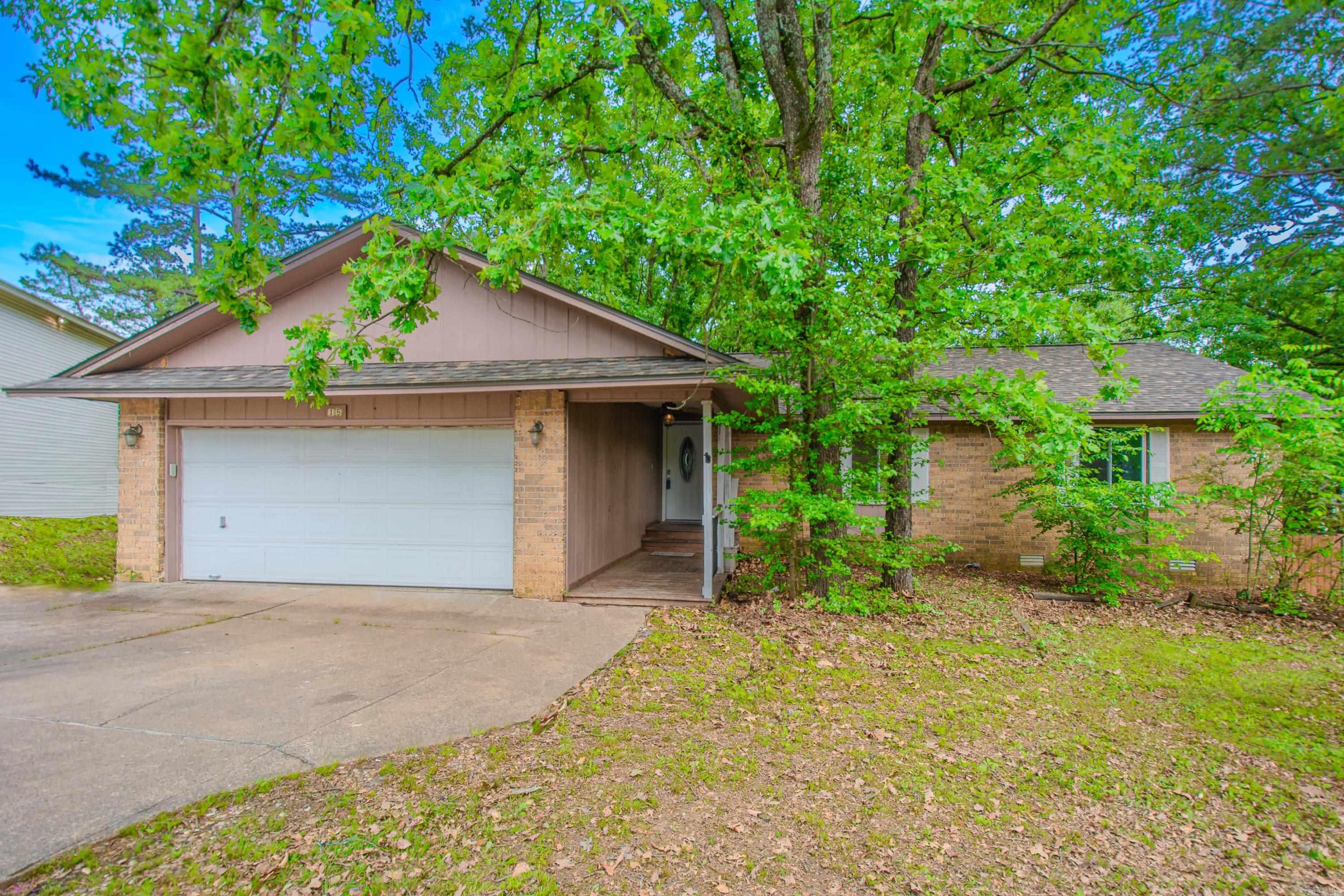 15 Pinecrest Lane