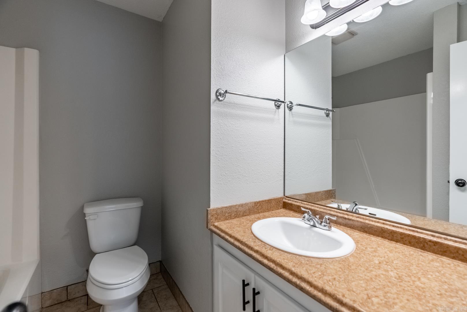 13 Pheasant Run Drive