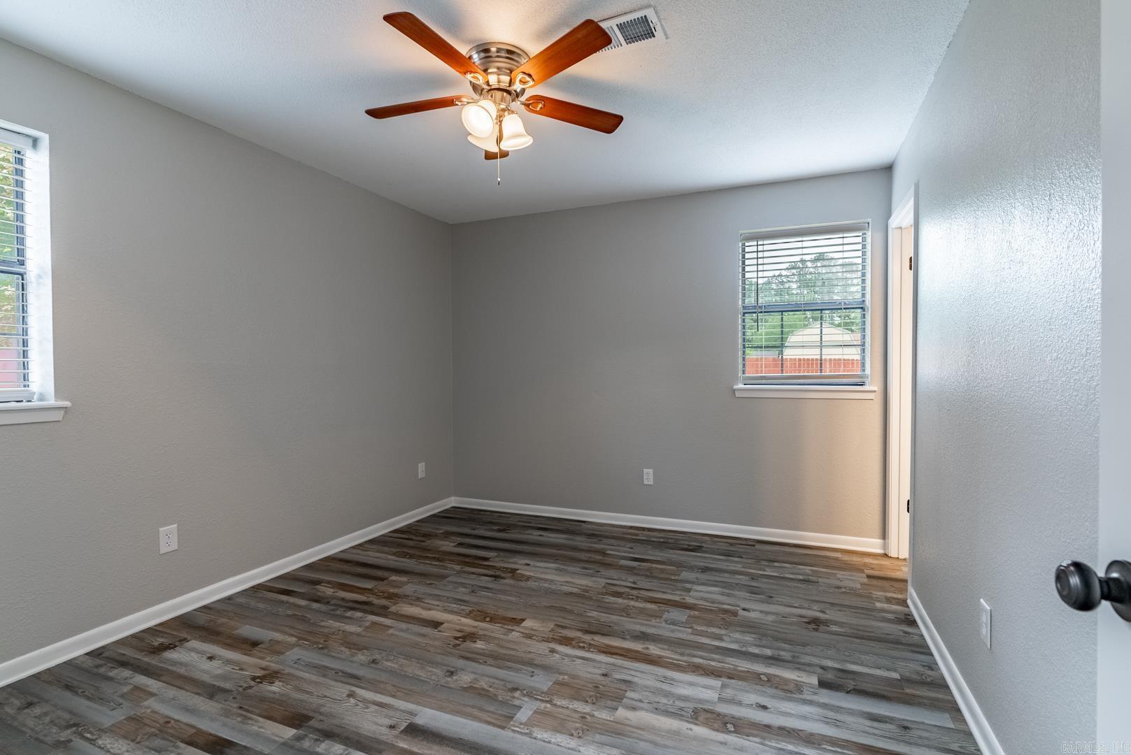 13 Pheasant Run Drive