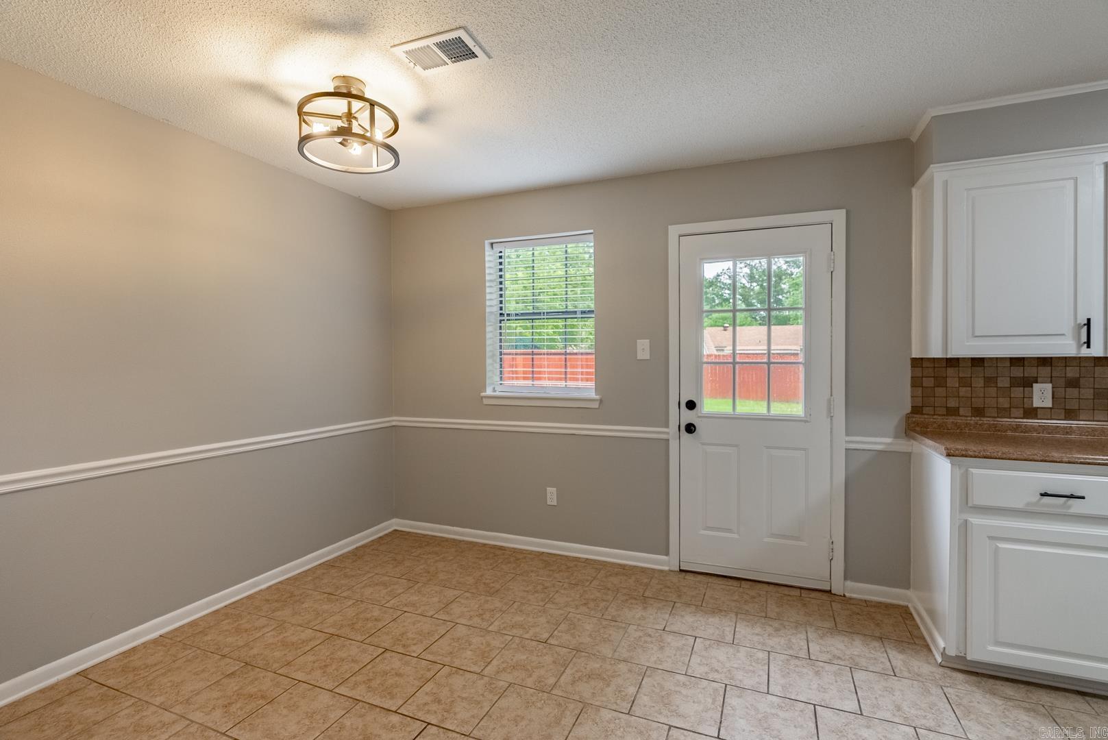 13 Pheasant Run Drive