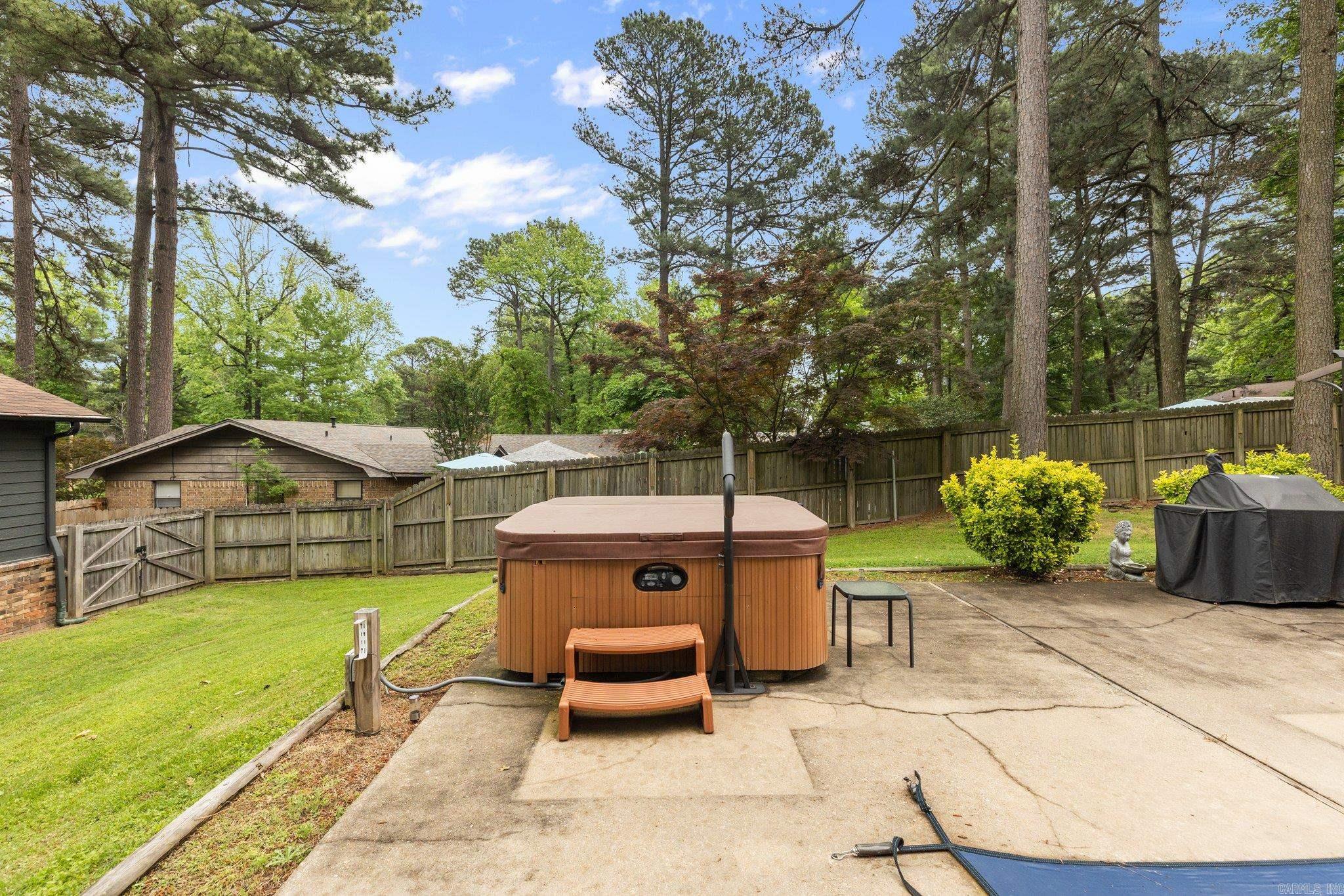 1809 Leawood Drive