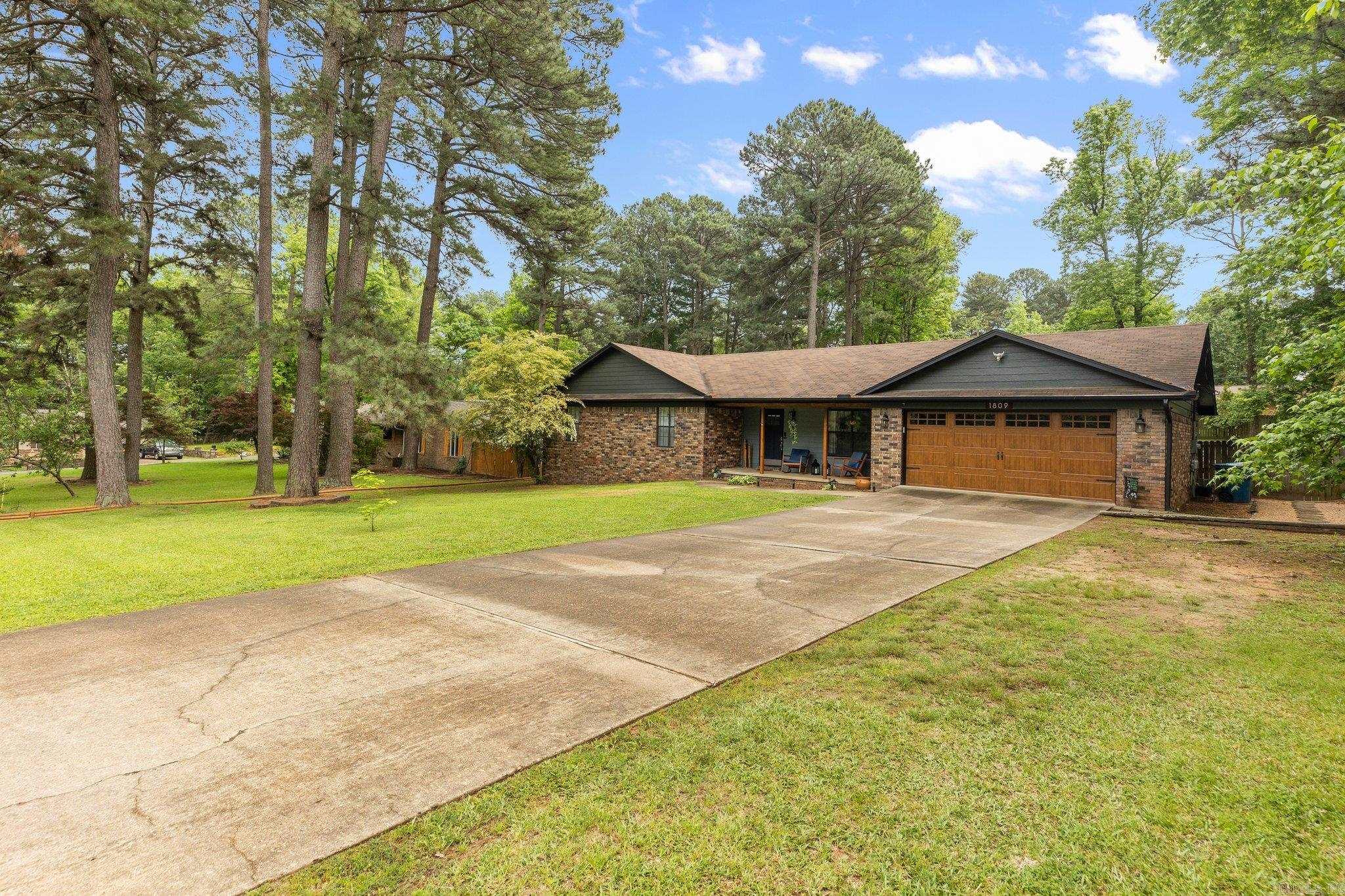 1809 Leawood Drive