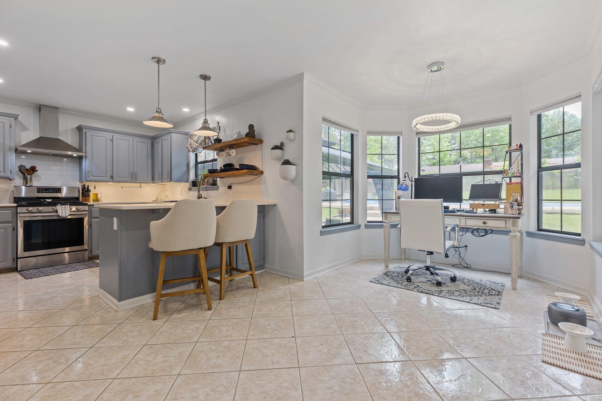 1809 Leawood Drive