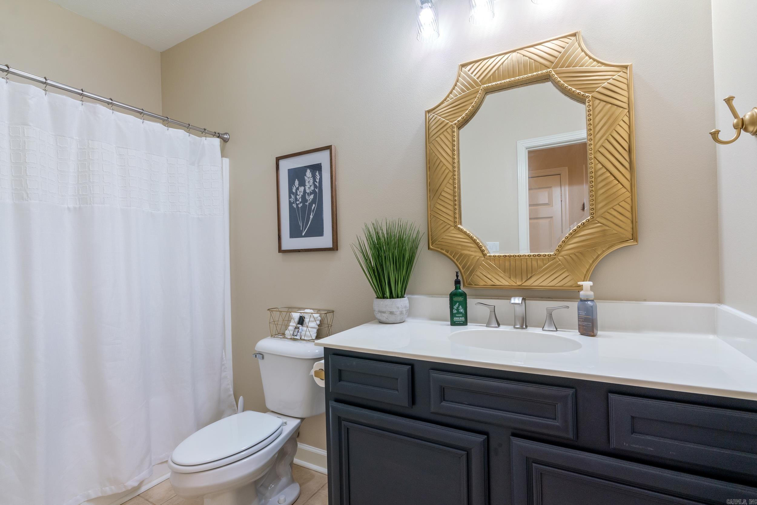 27 Starlite Road South