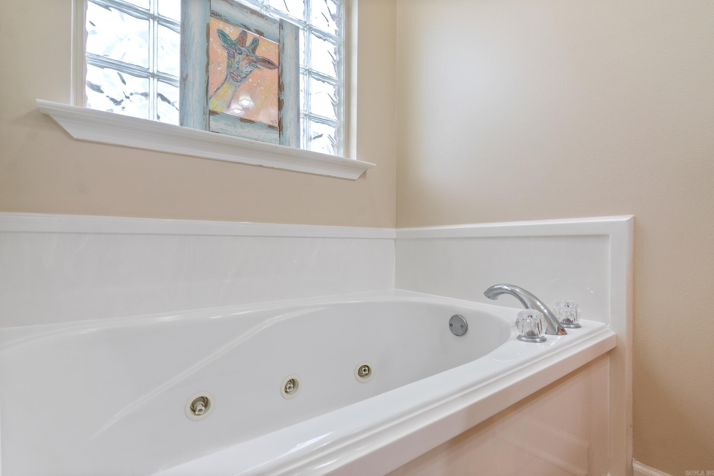 27 Starlite Road South