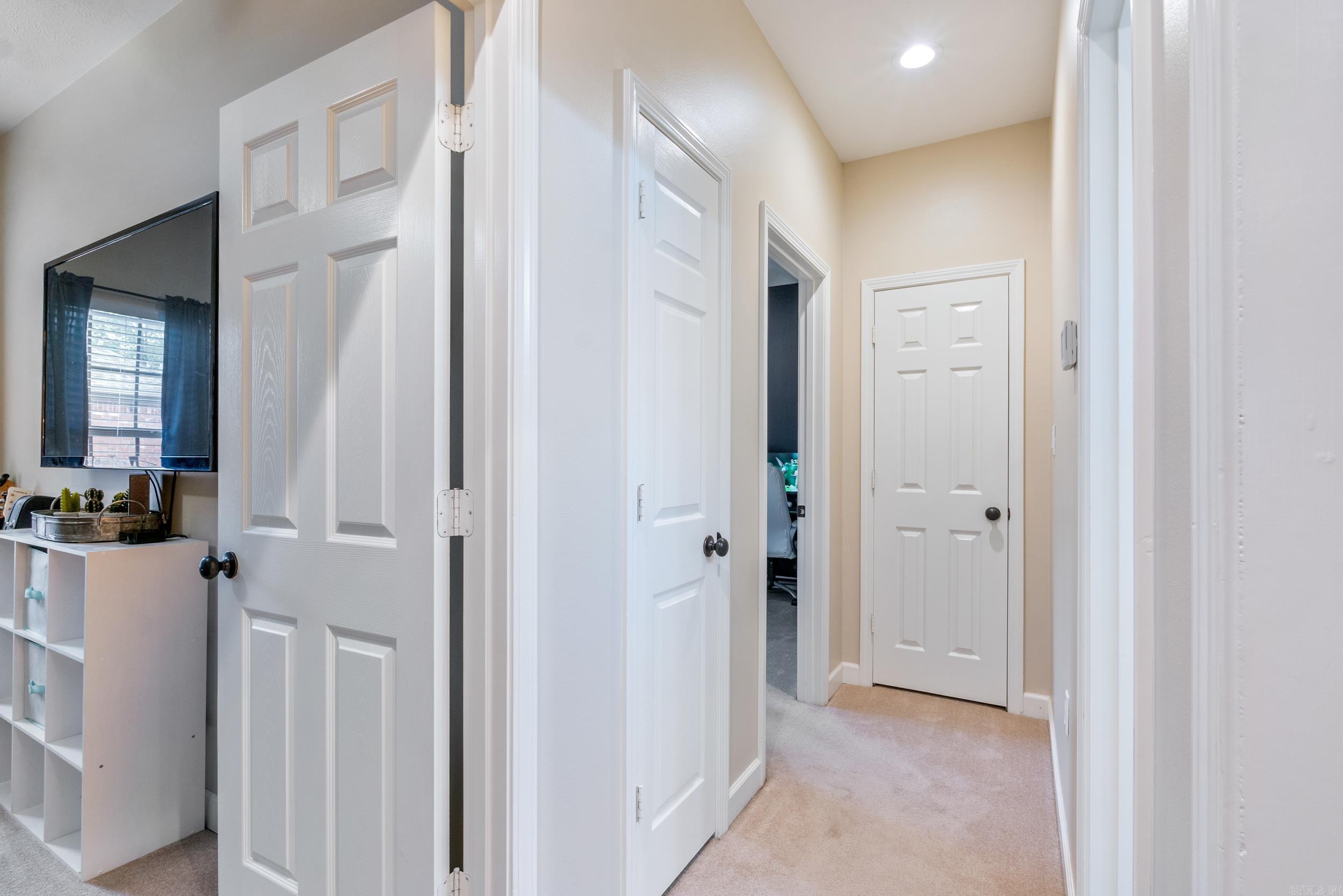 27 Starlite Road South