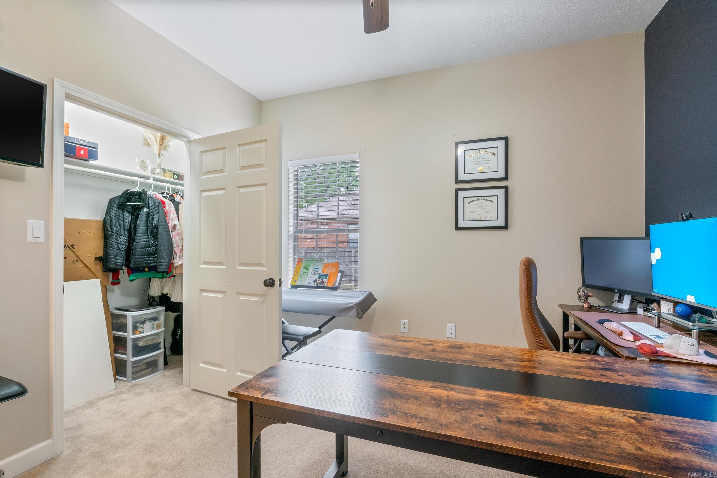 27 Starlite Road South