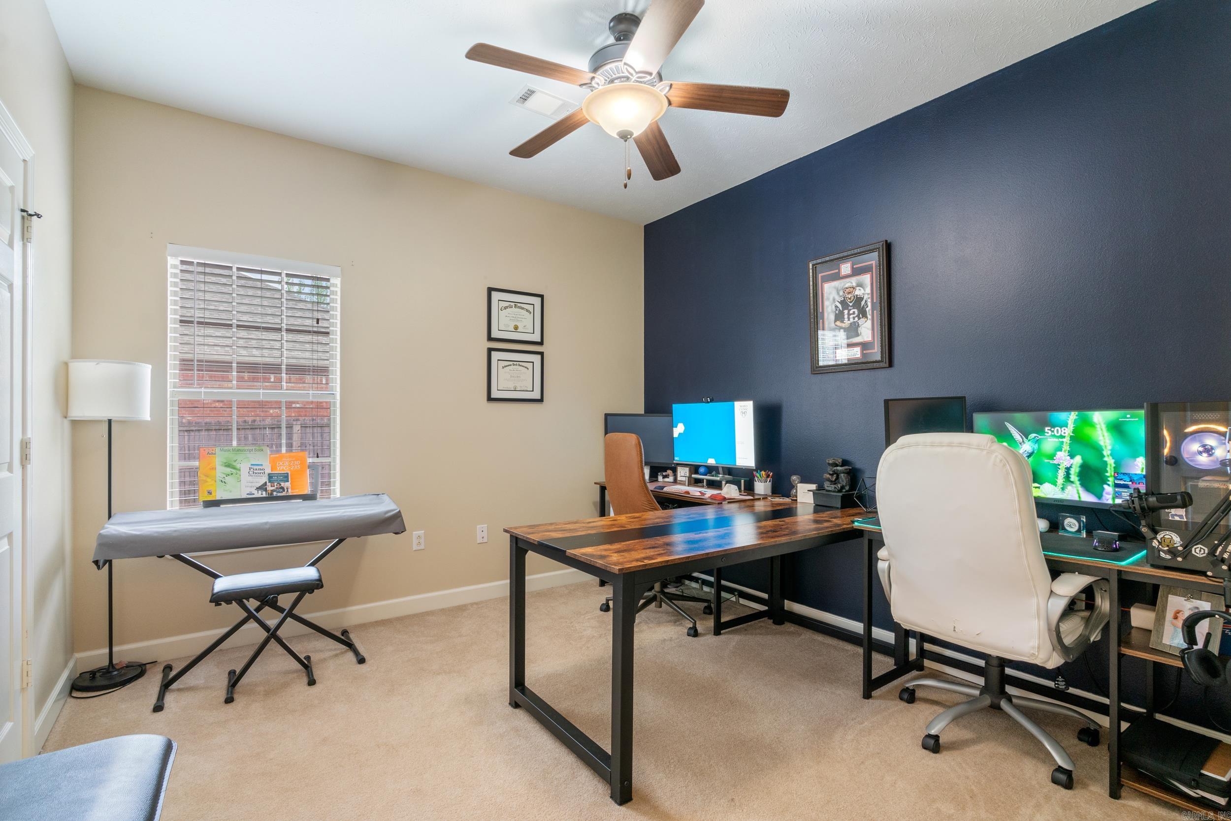 27 Starlite Road South