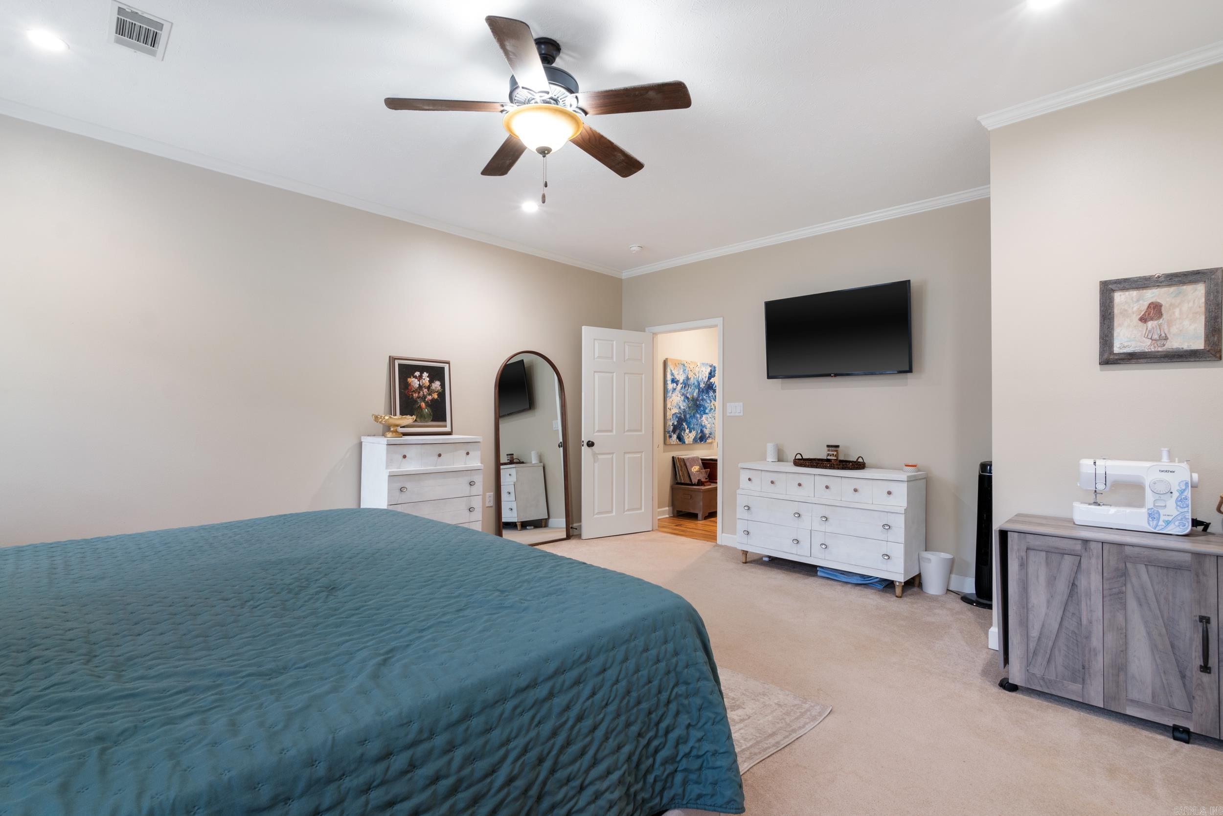 27 Starlite Road South