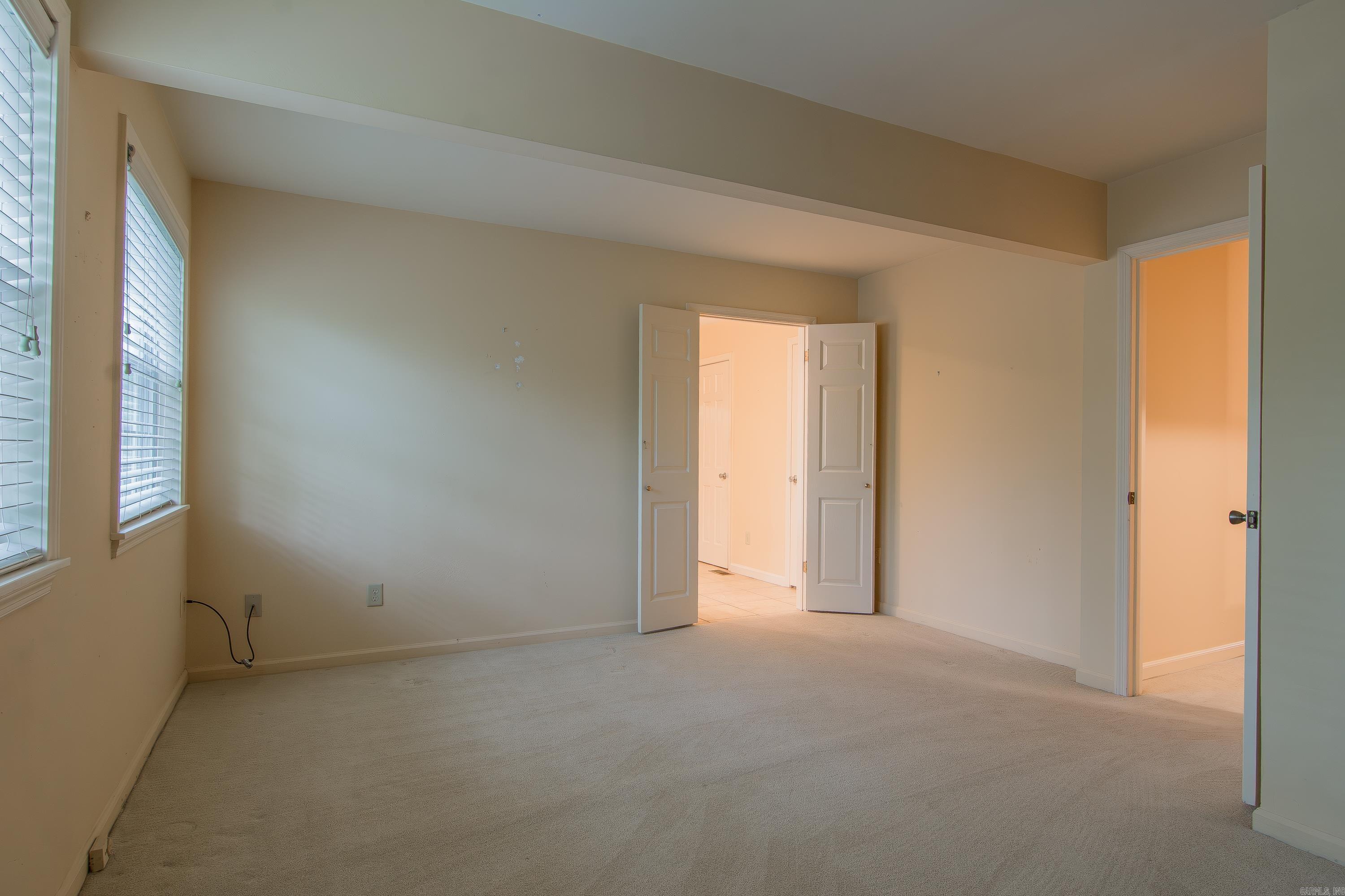 3 Kingsbridge Way