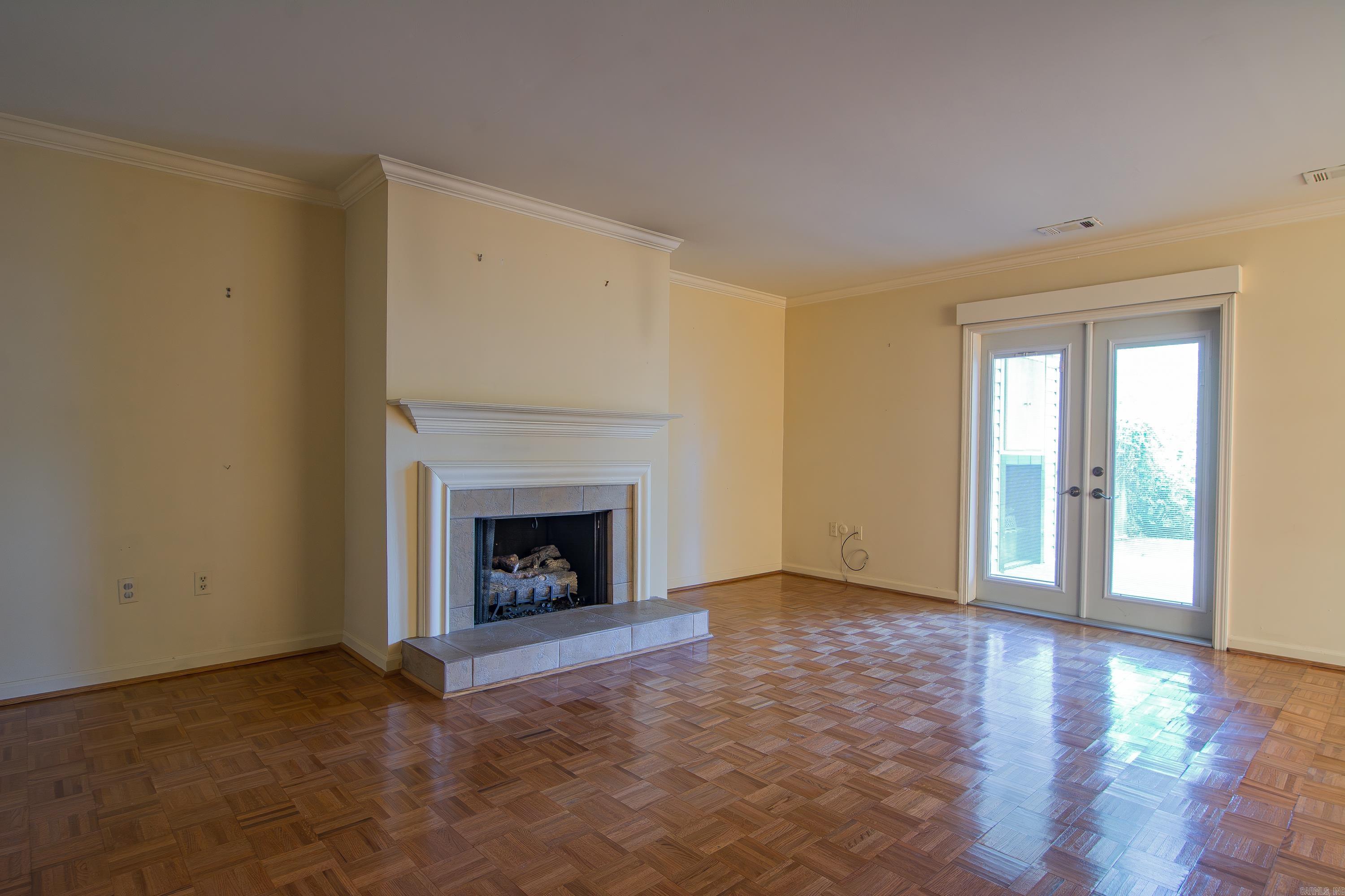 3 Kingsbridge Way