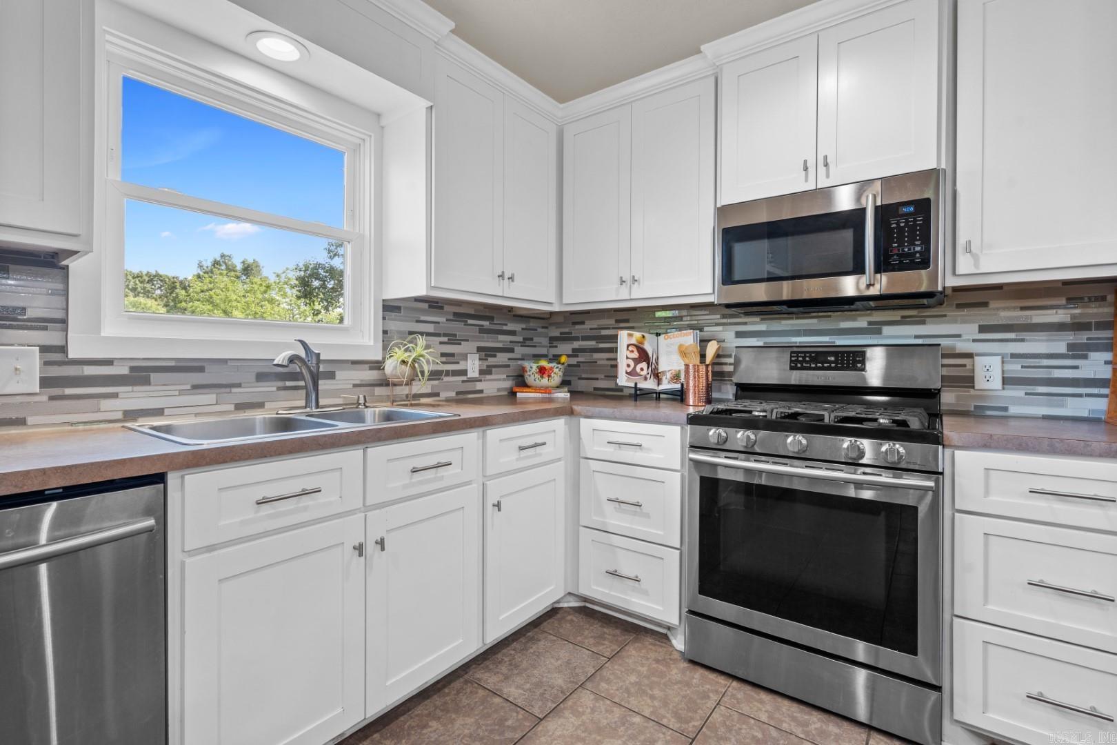 155 Enterprise Drive