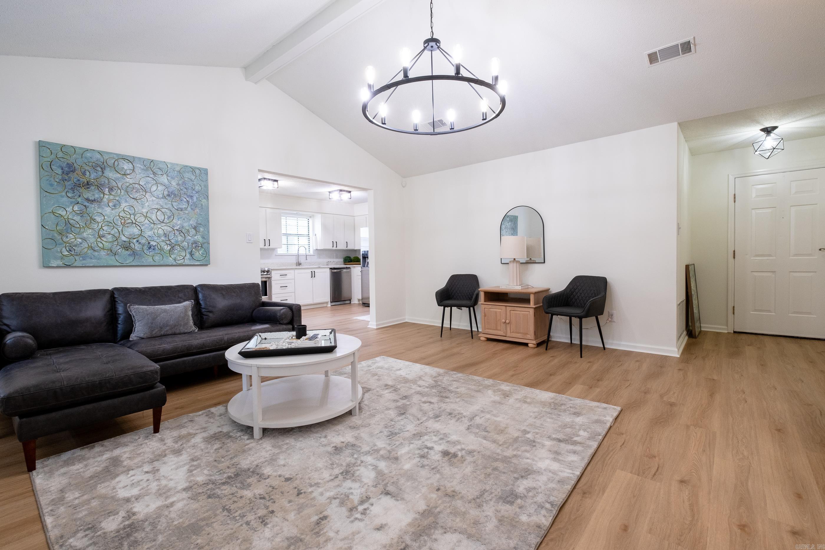 1 Woodview Court