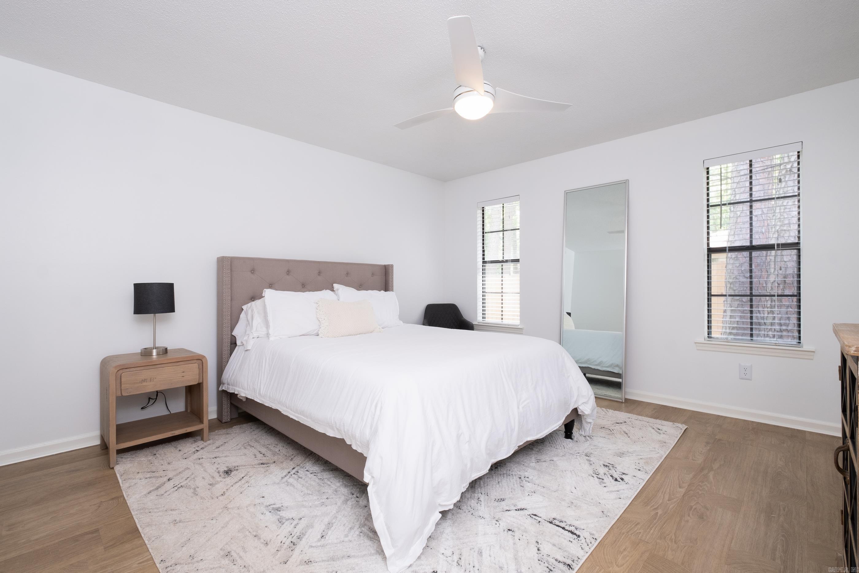 1 Woodview Court