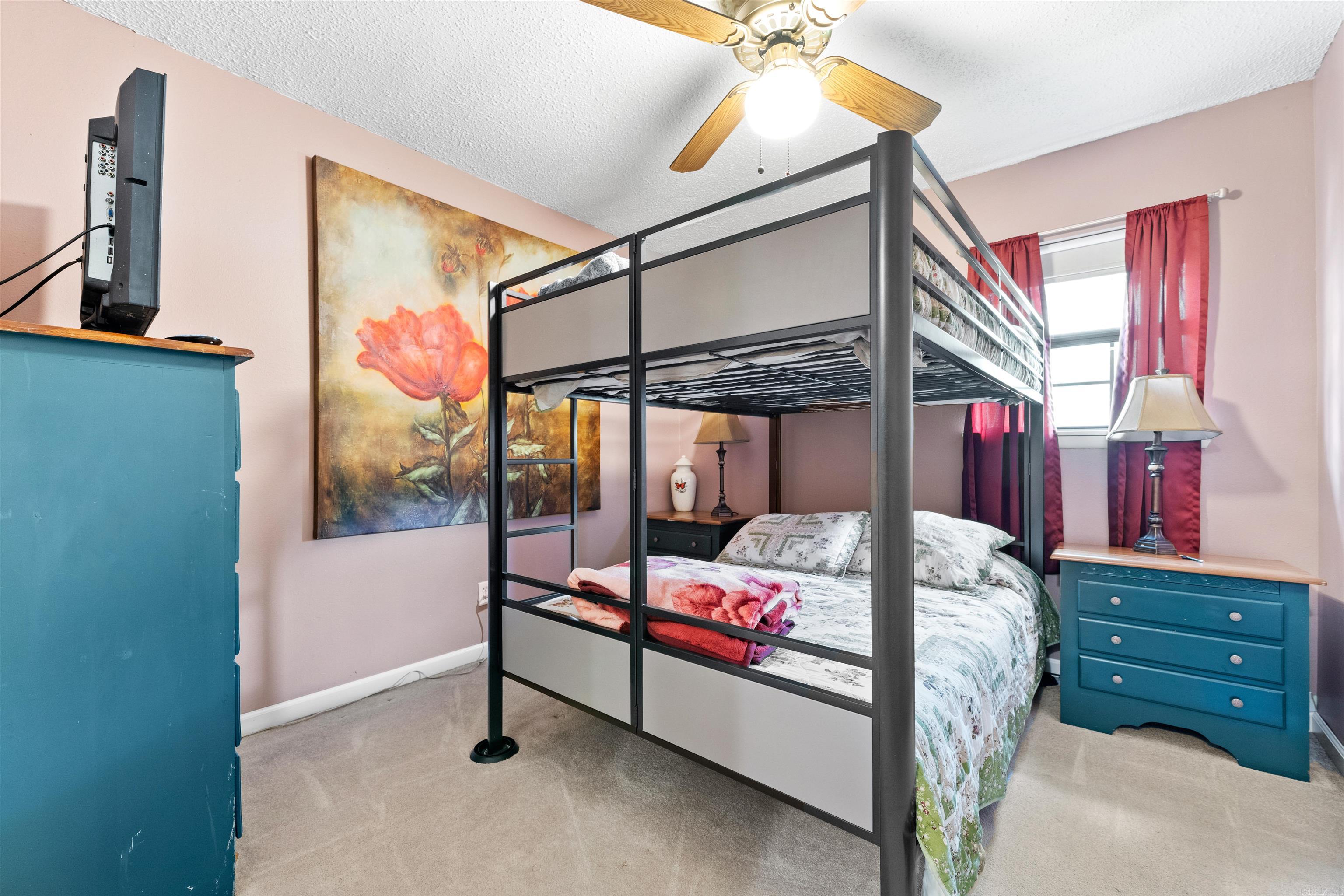 140 Lone Oak Drive