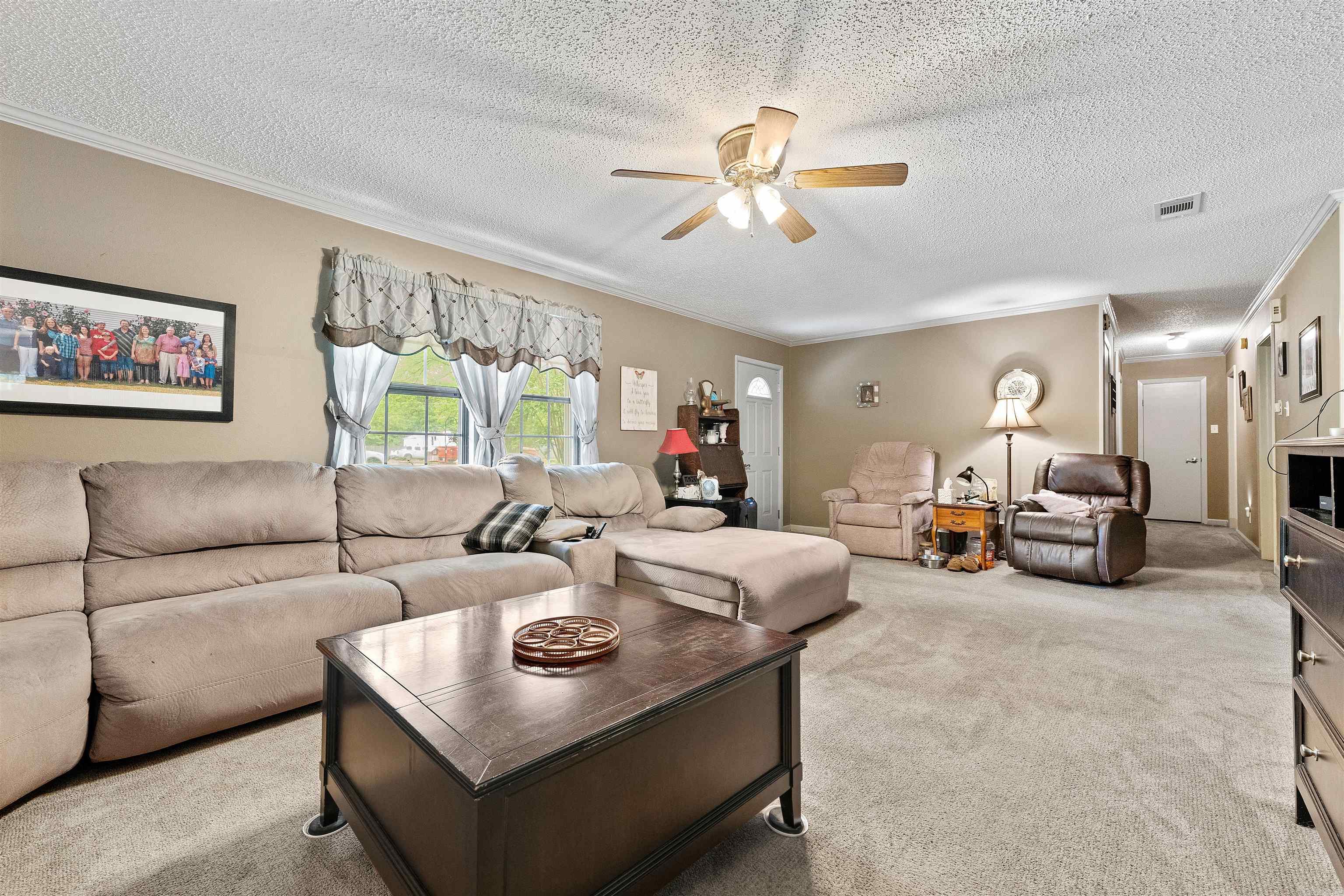 140 Lone Oak Drive