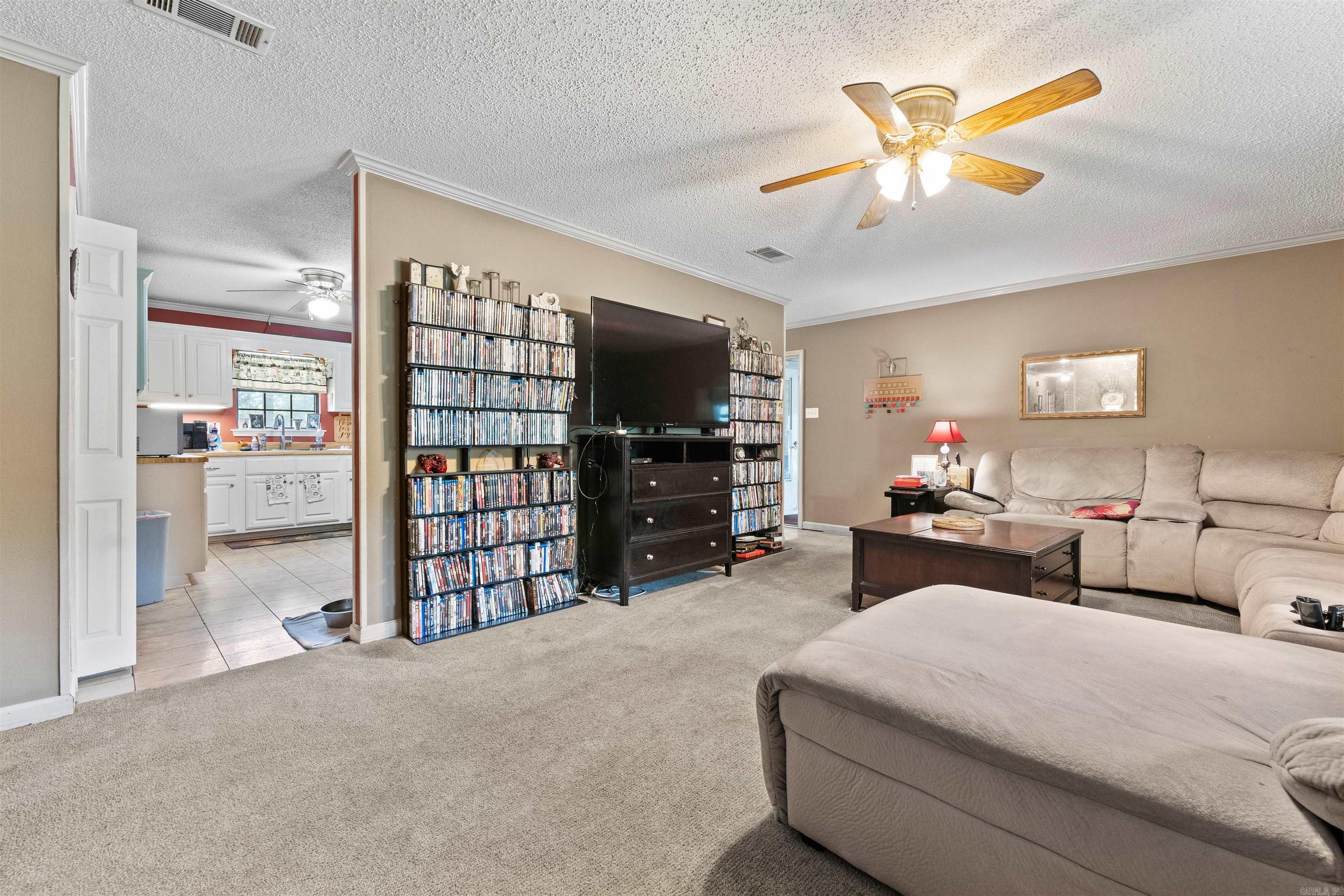 140 Lone Oak Drive