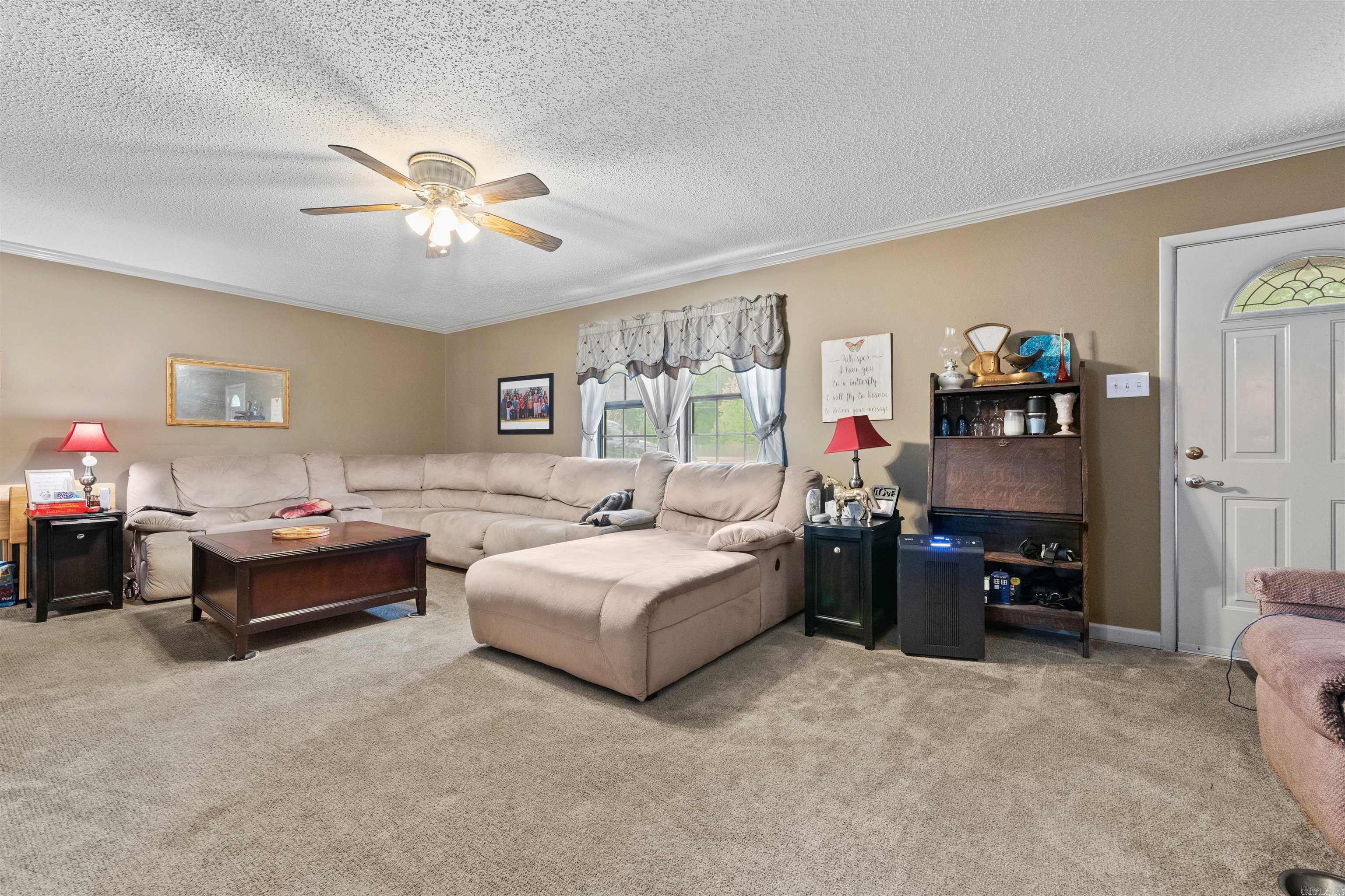 140 Lone Oak Drive